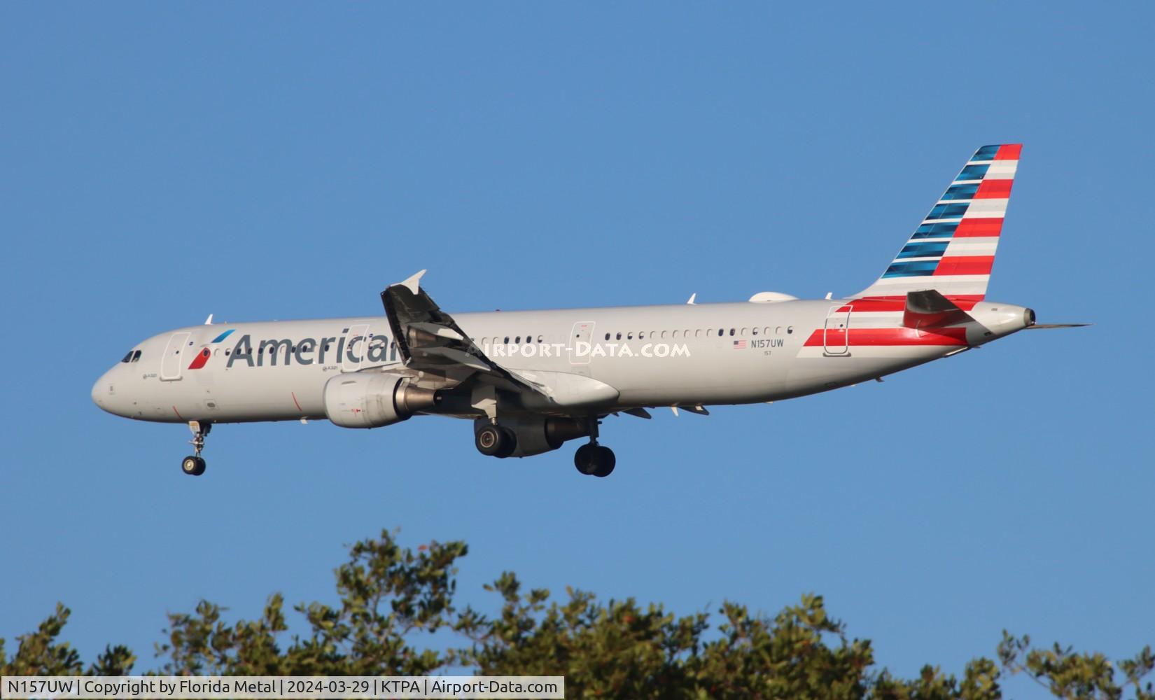 N157UW, 2013 Airbus A321-211 C/N 5696, AAL A321 zx CLT-TPA
