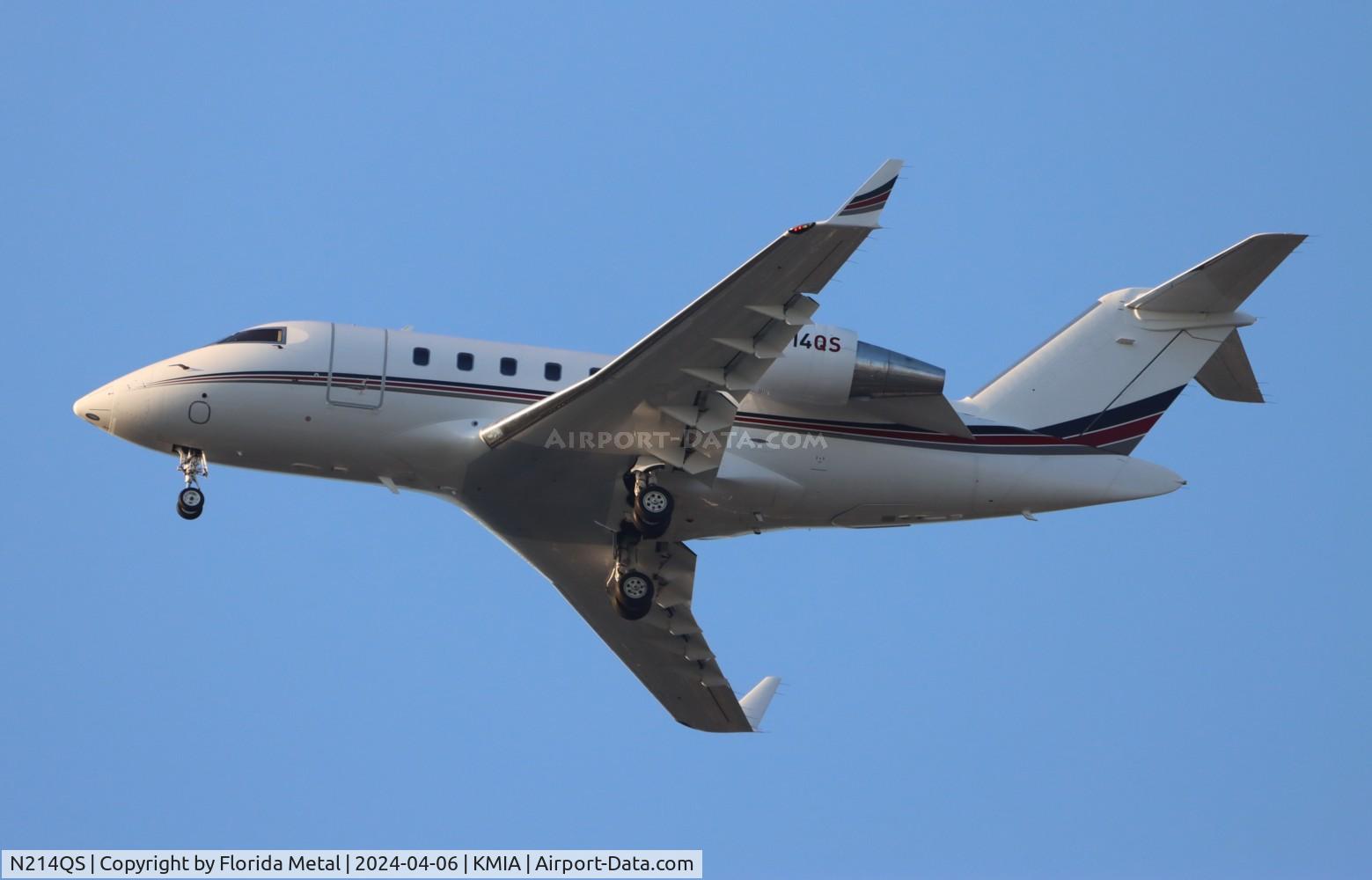 N214QS, 2016 Bombardier Challenger 650 (CL-600-2B16) C/N 6072, NetJets Challenger 650 zx  DAL-MIA    [data has been submitted for correction to show this is a 650 and not 604]
