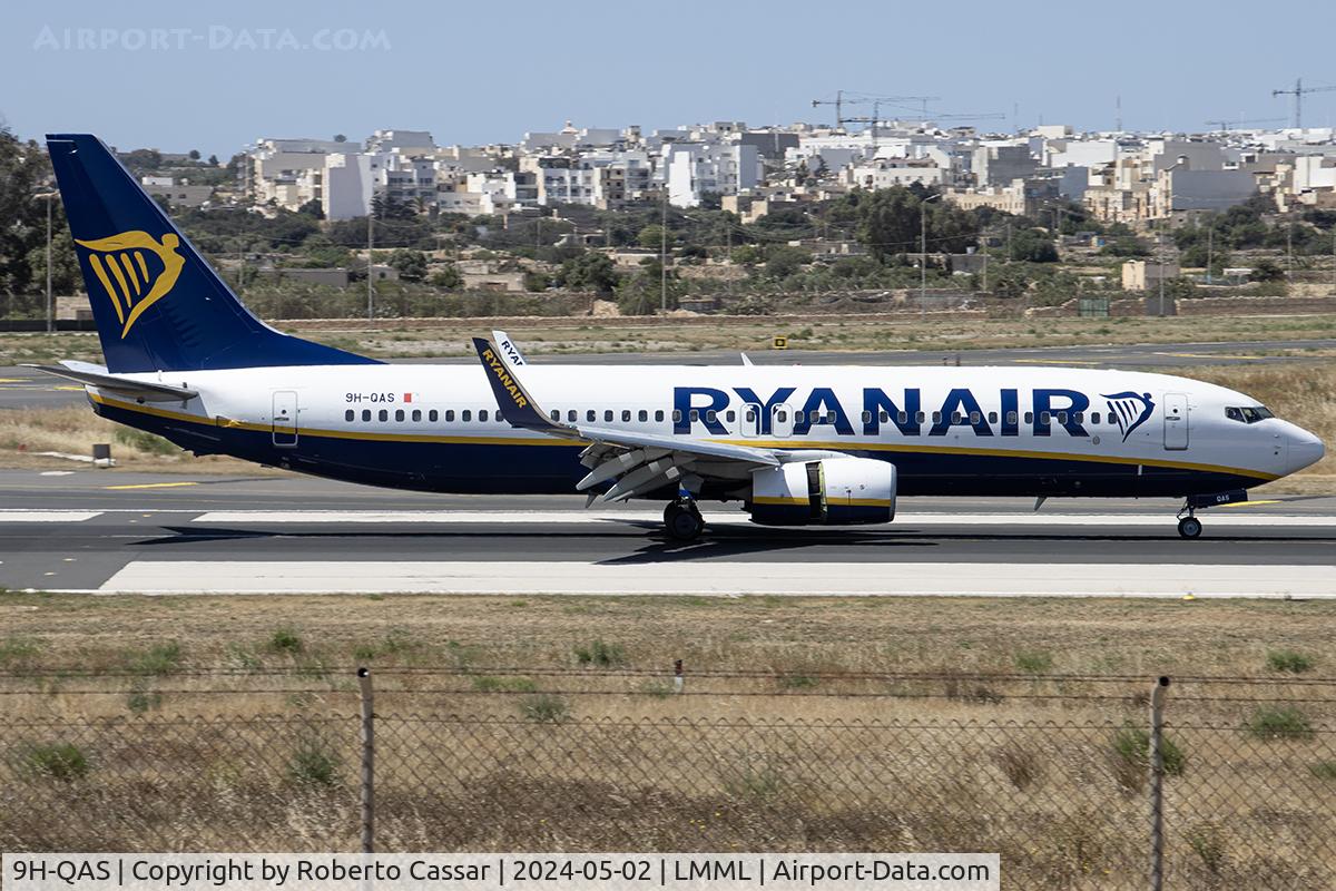 9H-QAS, 2015 Boeing 737-8AS C/N 44693, Runway 31