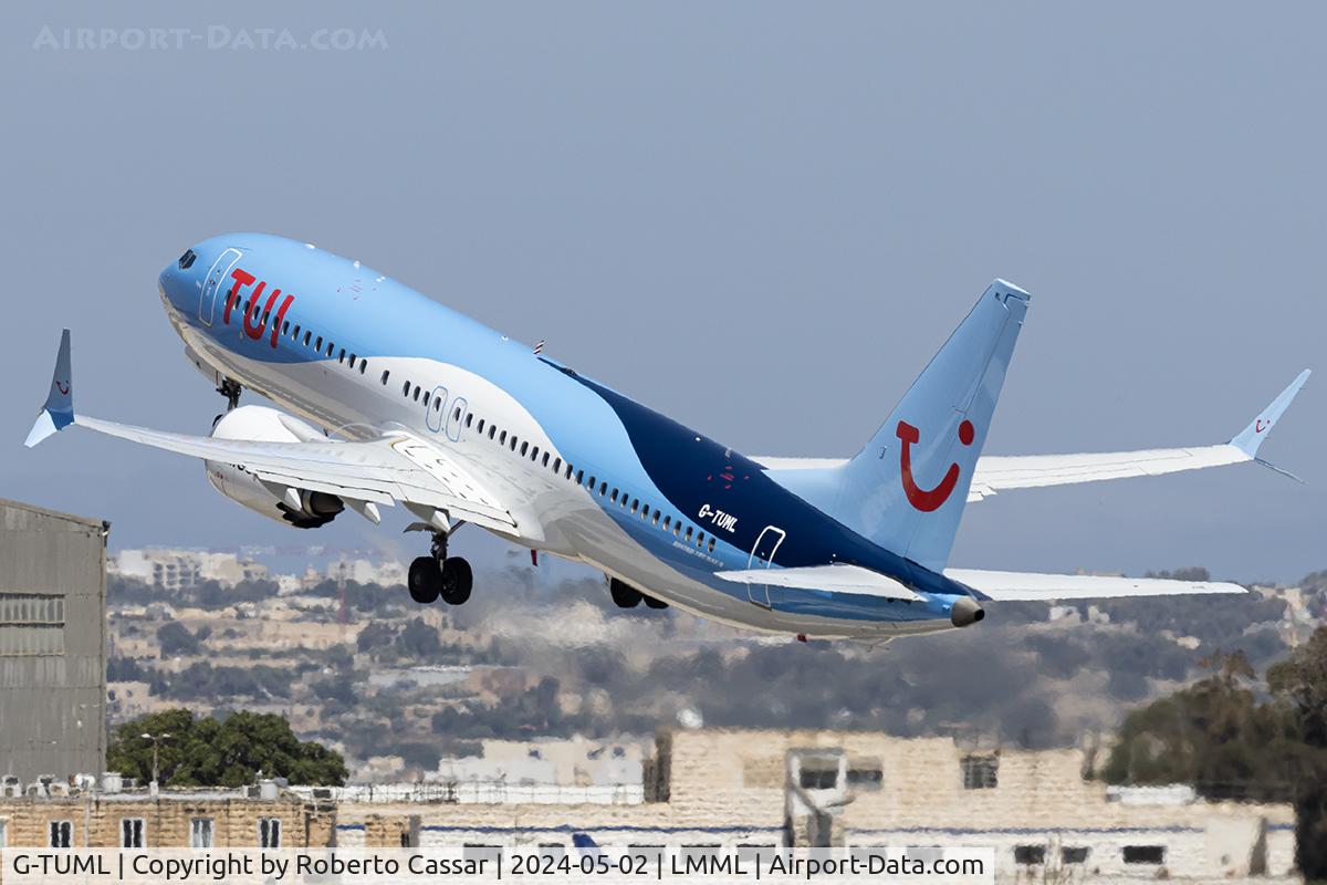 G-TUML, 2020 Boeing 737-8 C/N 44614, Runway 31