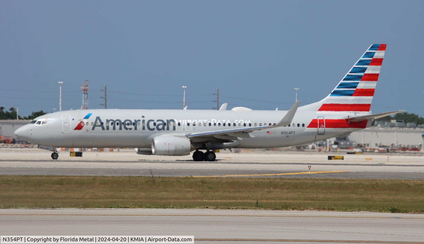 N354PT, 2017 Boeing 737-823 C/N 31275, AAL 738 zx MIA - SDQ /MDSD