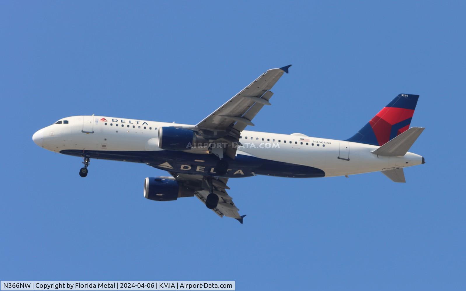 N366NW, 1999 Airbus A320-212 C/N 0981, DAL A320 zx DCA-MIA