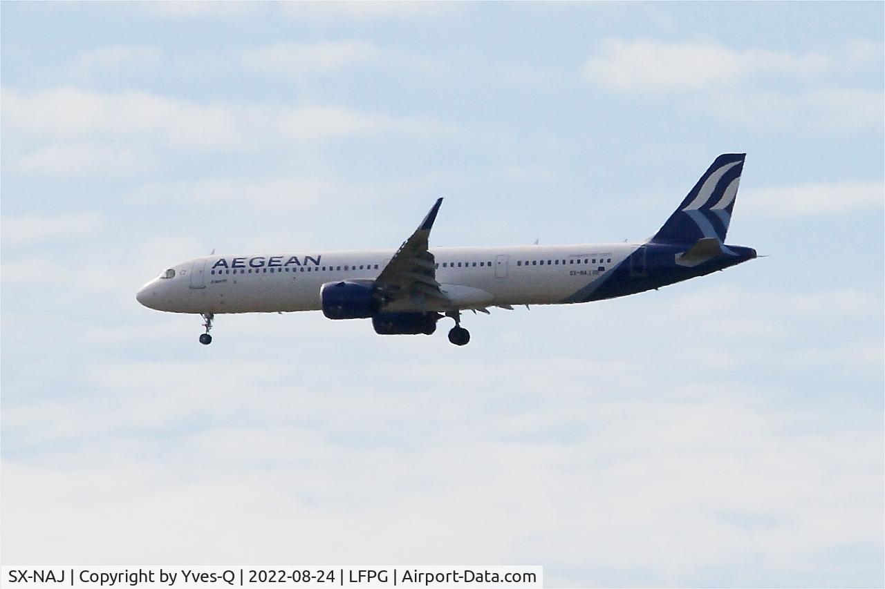 SX-NAJ, 2022 Airbus A321-271NX C/N 10832, Airbus A321-271NX, Short approach rwy 08R, Roissy Charles De Gaulle airport (LFPG-CDG)