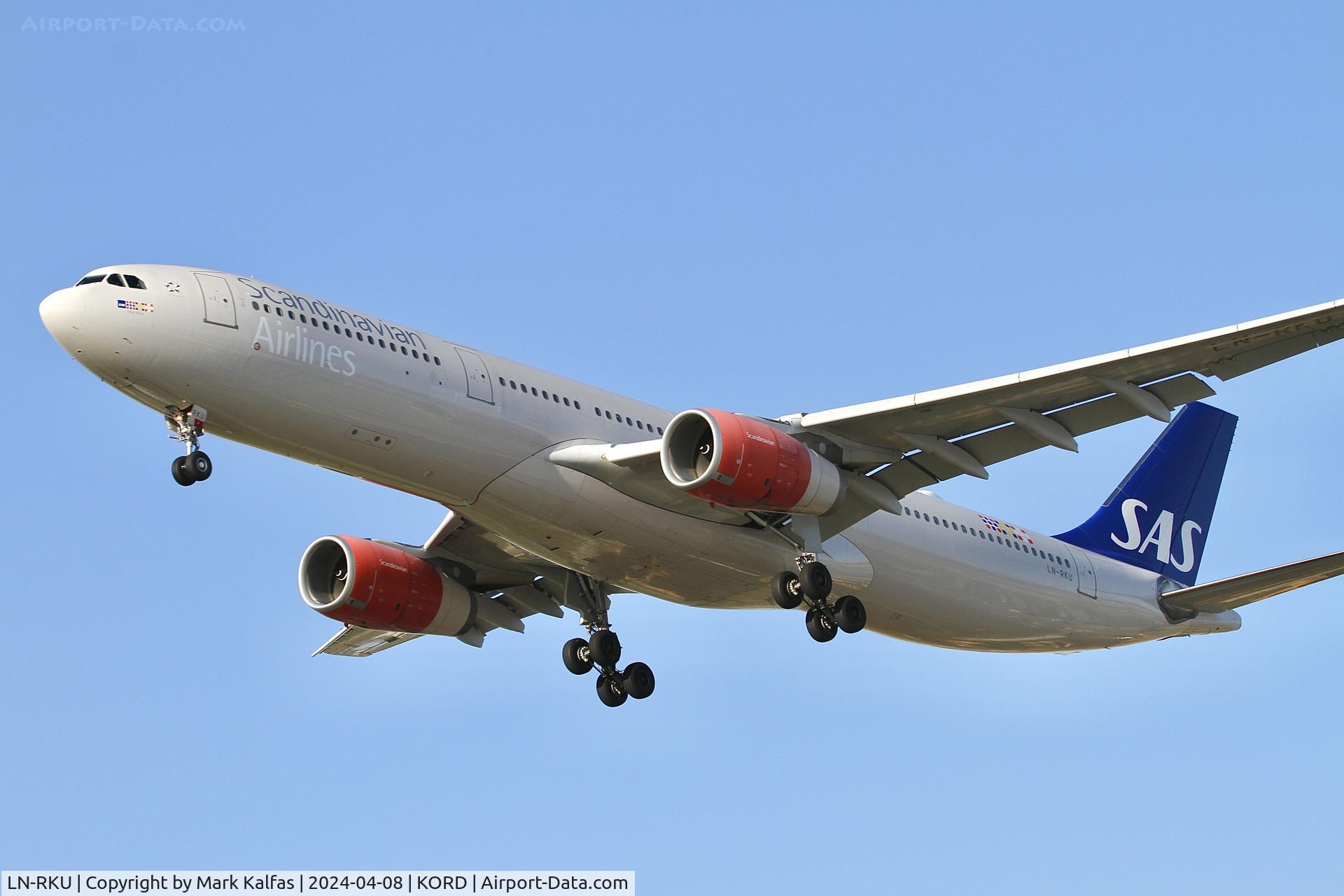 LN-RKU, 2016 Airbus A330-343 C/N 1715, A333 Scandinavian Airlines Airbus A330-343 LN-RKU SAS943 EKCH-KORD arriving on 28C KORD