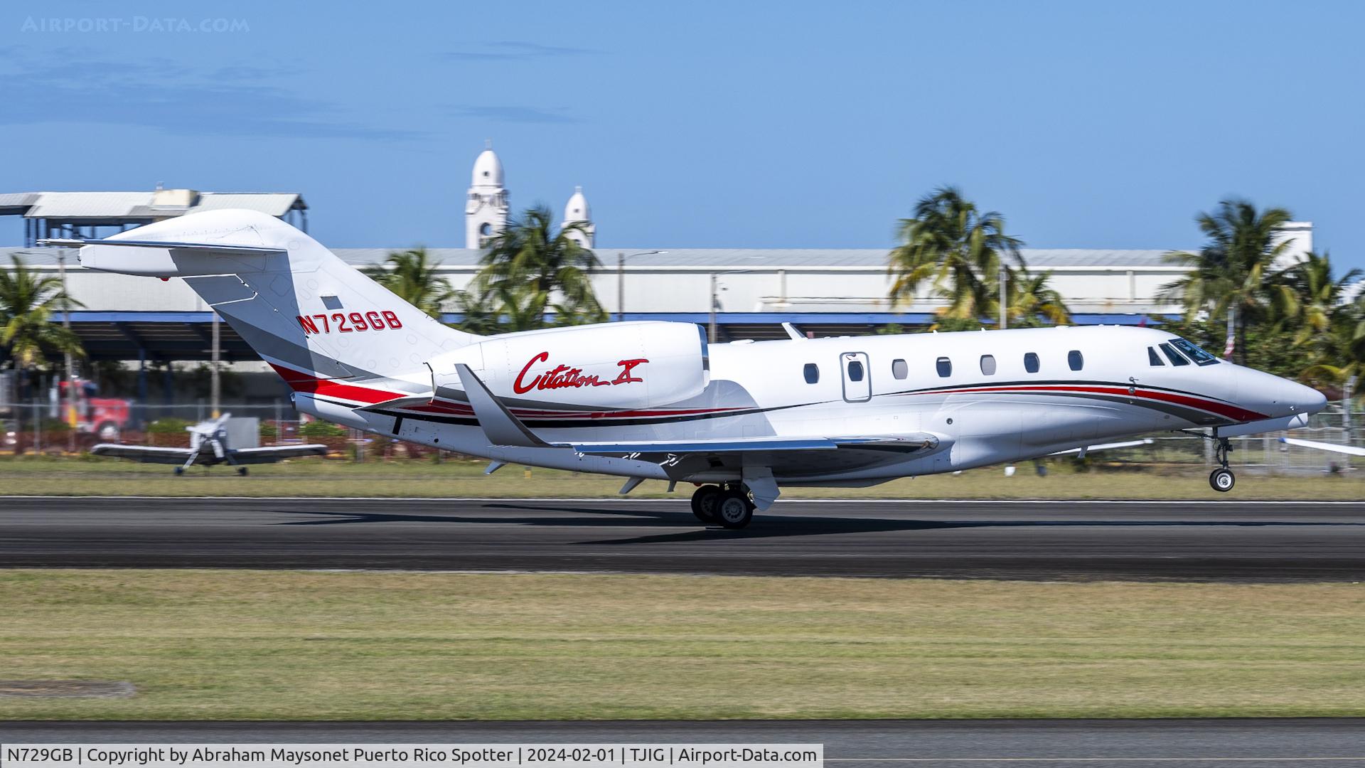 N729GB, 2009 Cessna 750 Citation X Citation X C/N 750-0305, Departure on runway 9