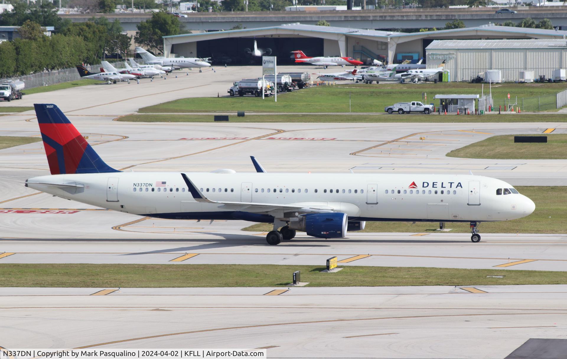 N337DN, 2018 Airbus A321-211 C/N 8063, Airbus A321-211