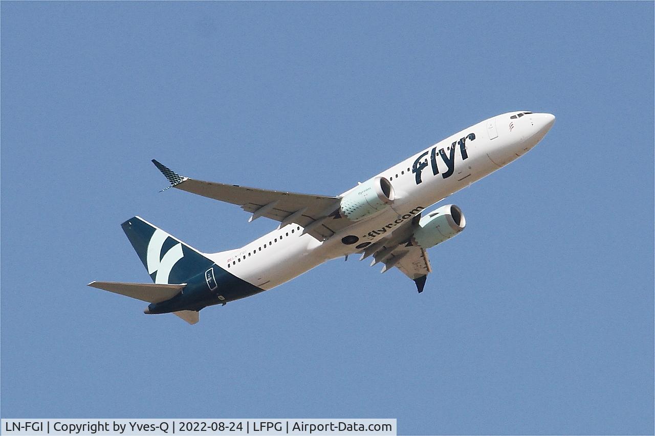 LN-FGI, 2022 Boeing 737-8 MAX C/N 65185, Boeing 737 MAX 8, Climbing from rwy 09R, Roissy Charles De Gaulle airport (LFPG-CDG)