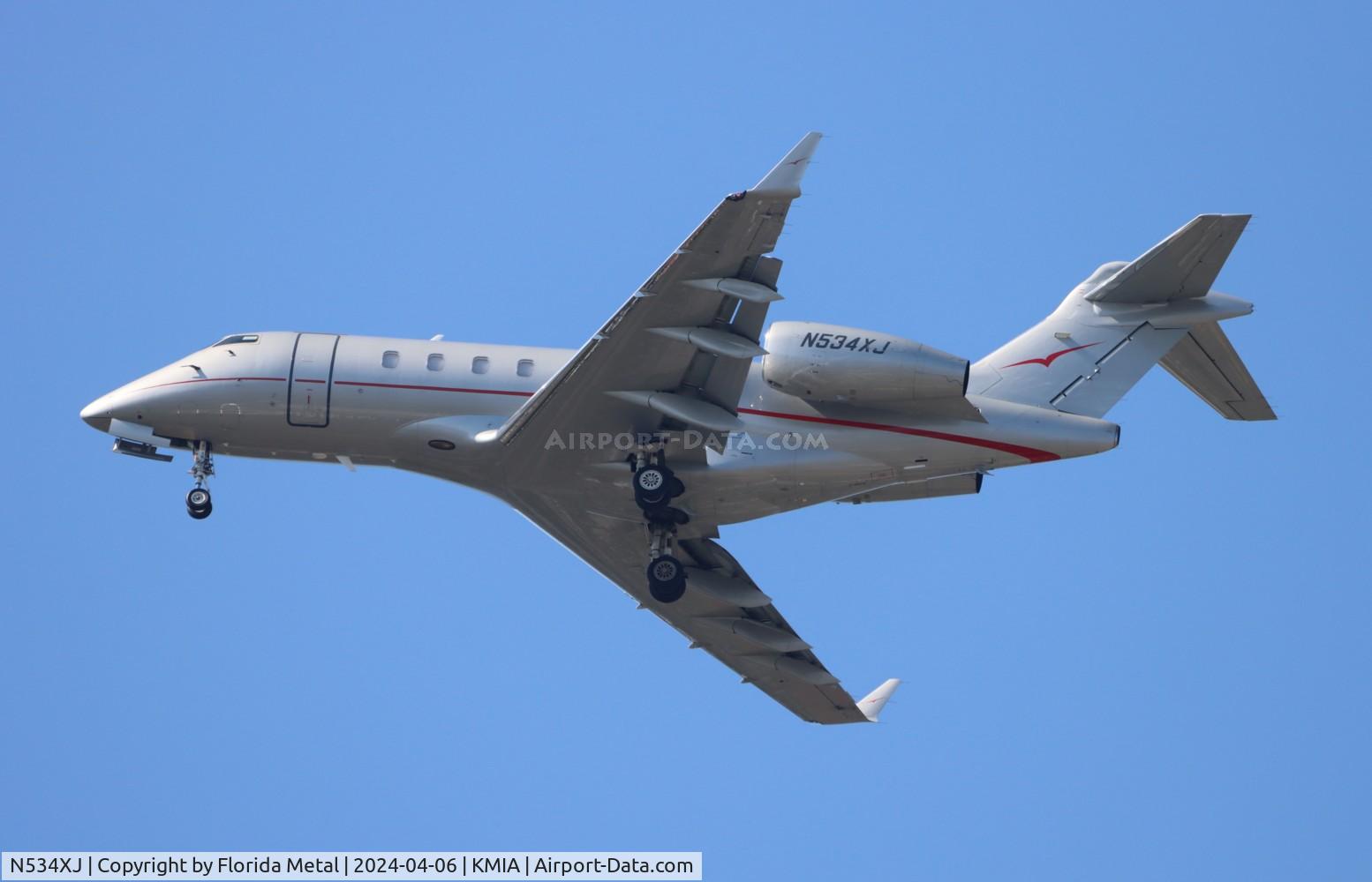 N534XJ, 2013 Bombardier Challenger 300 (BD-100-1A10) C/N 20406, Challenger 300 zx PLS /MBPV - MIA