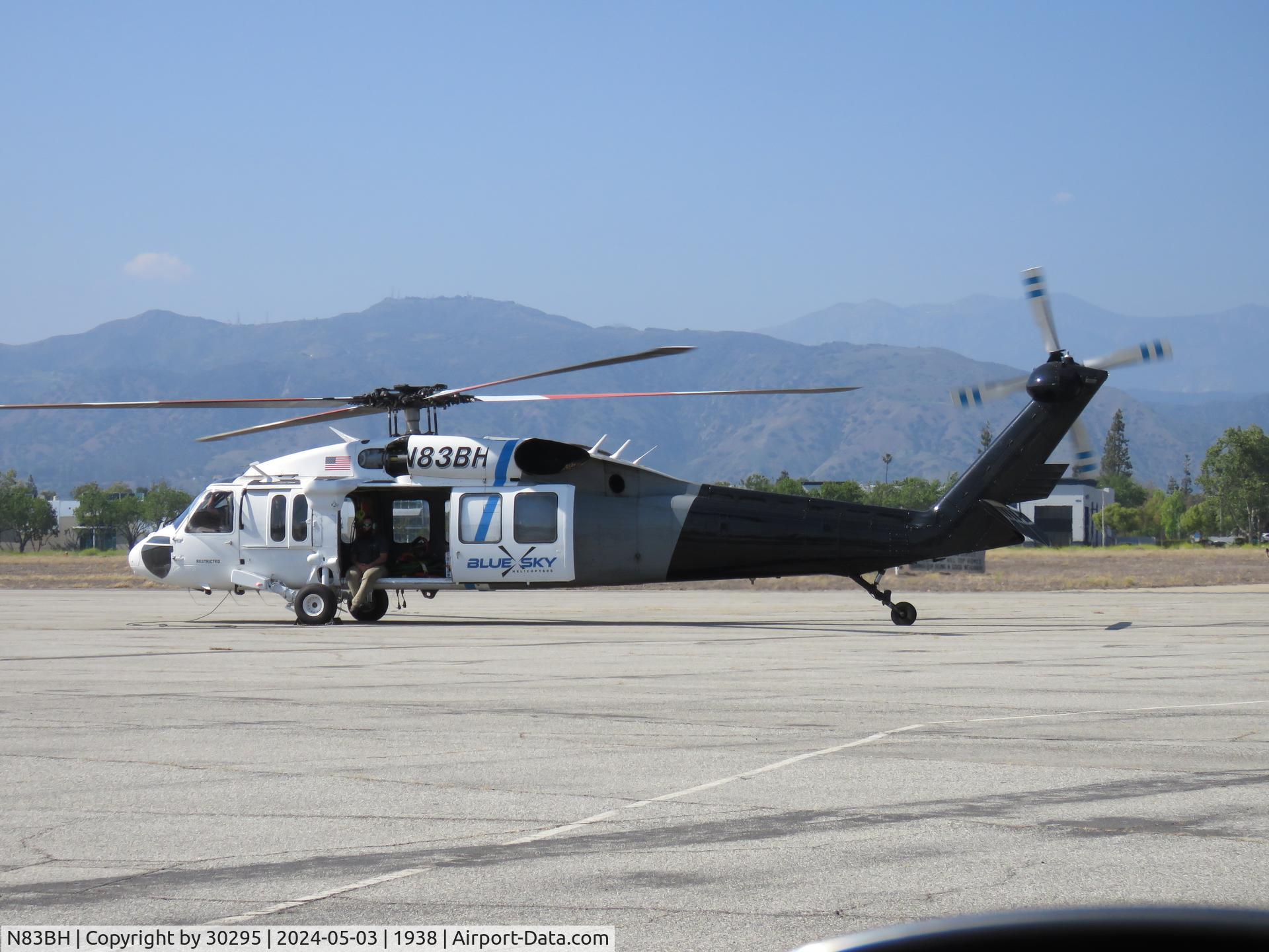 N83BH, 1987 Sikorsky EH-60A Black Hawk C/N 87-24668 (70-1245), Parked