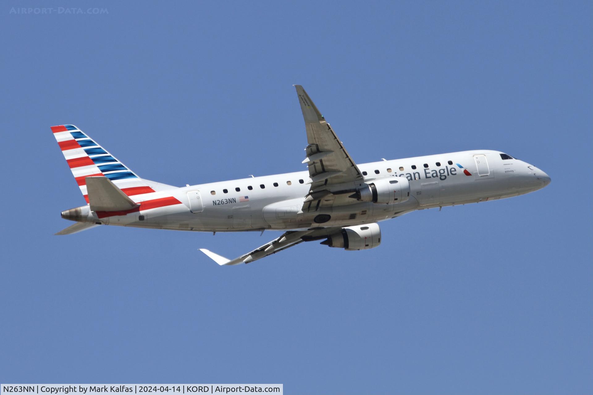N263NN, 2017 Embraer 175LR (ERJ-170-200LR) C/N 17000703, E170 Envoy Air / American Eagle Embraer 175LR (ERJ-170-200LR) N263NN ENY4156 ORD-RIC, departing 10C KORD