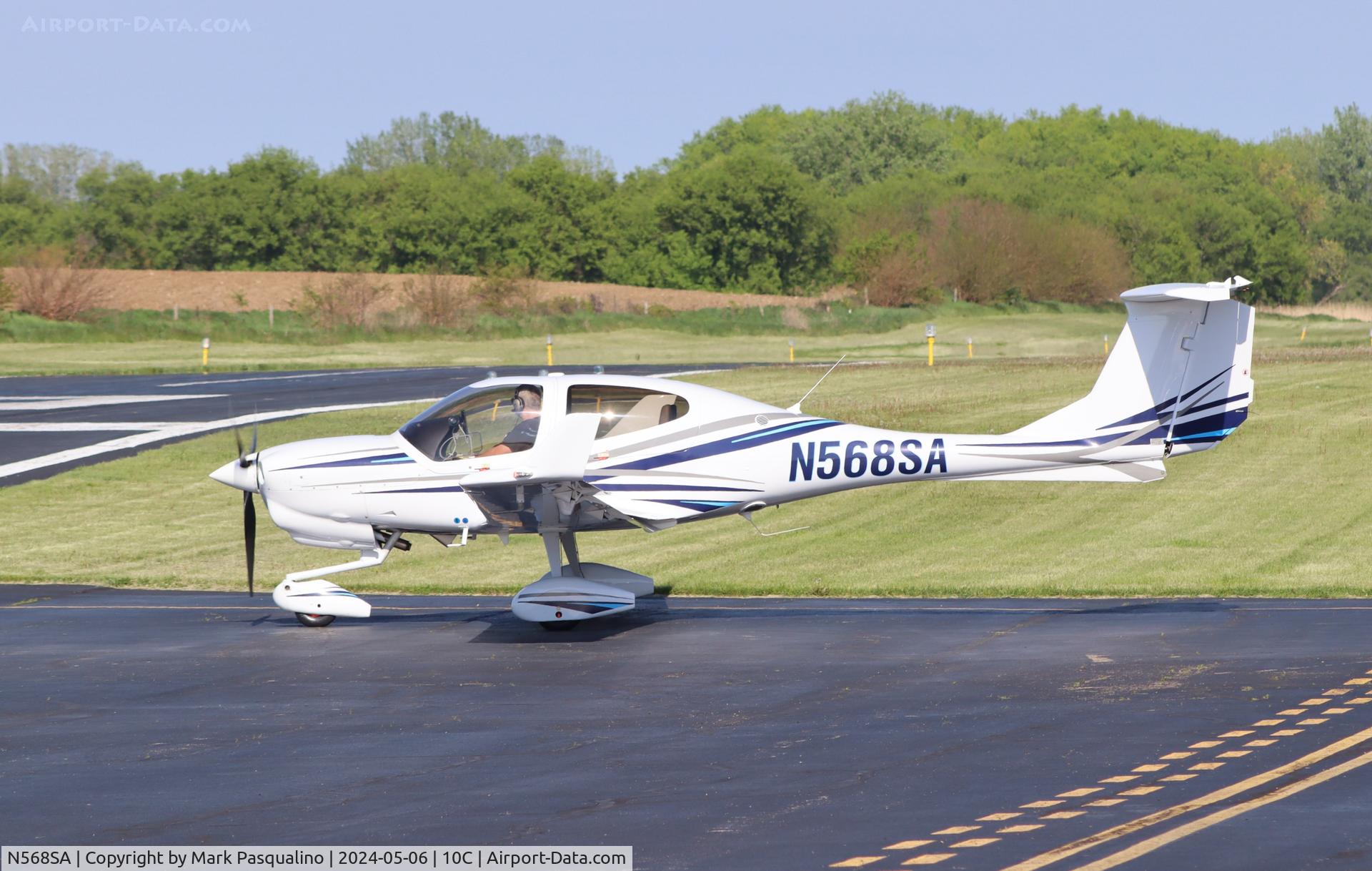N568SA, 2023 Diamond DA 40 NG C/N 40.NC236, Diamond DA 40 NG