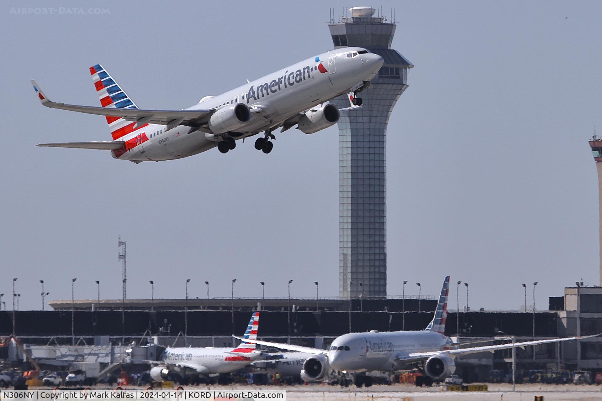 N306NY, 2016 Boeing 737-800 C/N 33343, B738 American Airlines Boeing 737-823 N306NY AAL1551 ORD-LAX departing 10C KORD