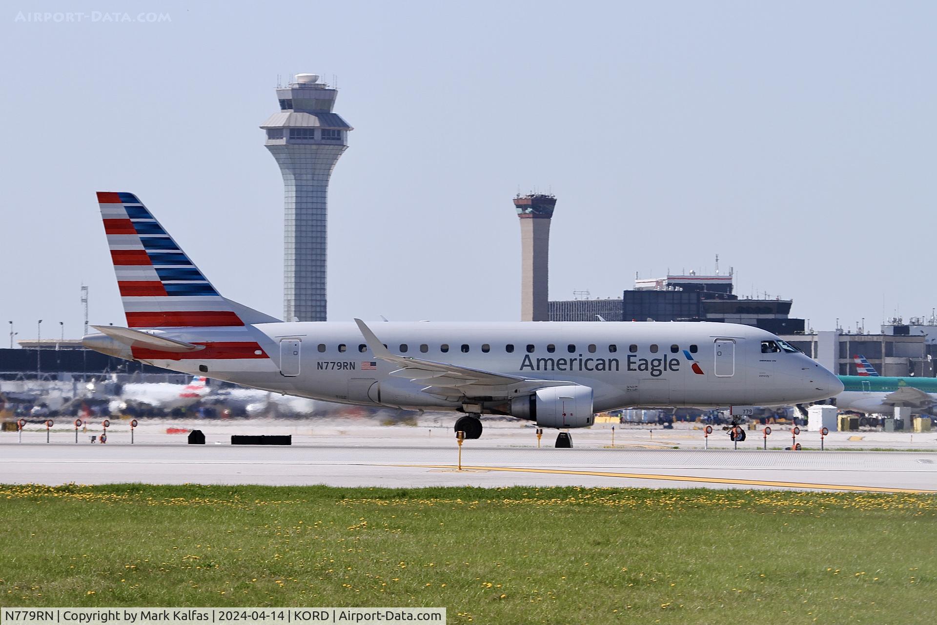 N779RN, 2004 Embraer 170SE (ERJ-170-100SE) C/N 17000055, E170 Envoy/ American Eagle EMBRAER ERJ 170-100 SE N779RN ENY3657 EYW-ORD