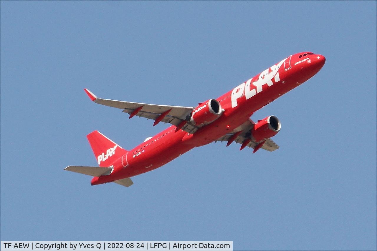 TF-AEW, 2018 Airbus A321-251N C/N 8008, Airbus A321-251N, Climbing from rwy 09R, Roissy Charles De Gaulle airport (LFPG-CDG)