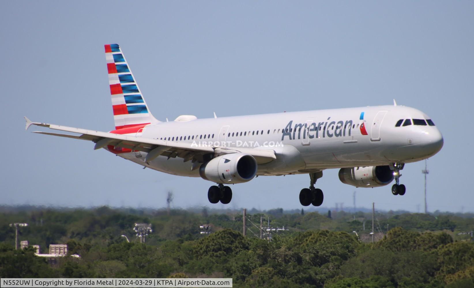 N552UW, 2011 Airbus A321-231 C/N 4957, AAL A321 zx CLT-TPA