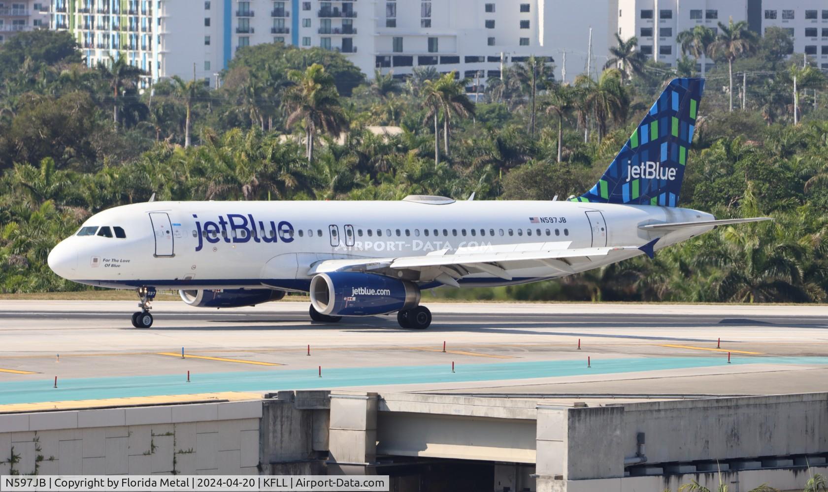 N597JB, 2004 Airbus A320-232 C/N 2307, JBU A320 zx PVD-FLL