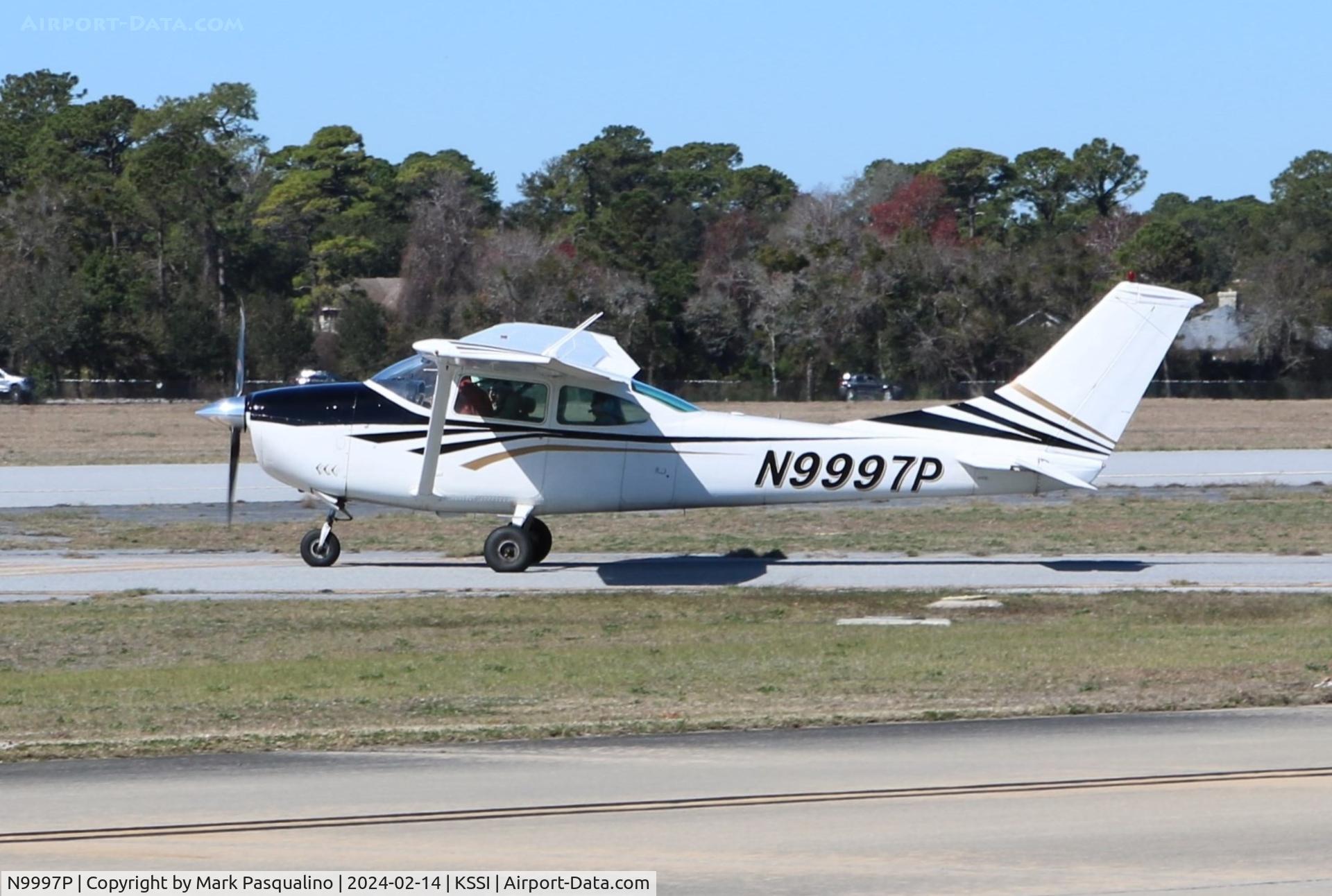 N9997P, 1969 Cessna 182M Skylane C/N 18260018, Cessna 182M