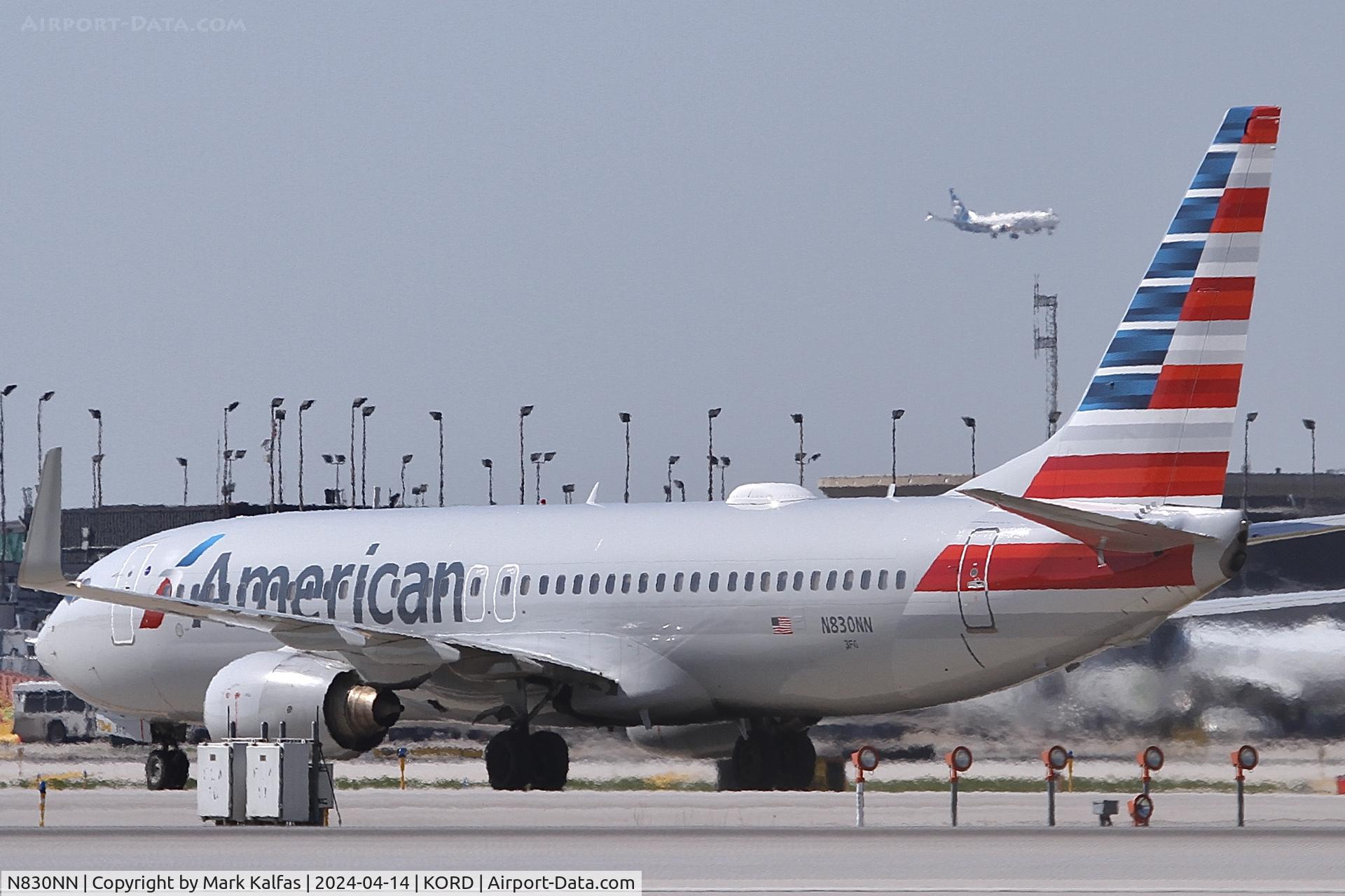 N830NN, 2010 Boeing 737-823 C/N 31091, B738 American Airlines Boeing 737-823 N830NN AAL2108 arriving at ORD from FLL