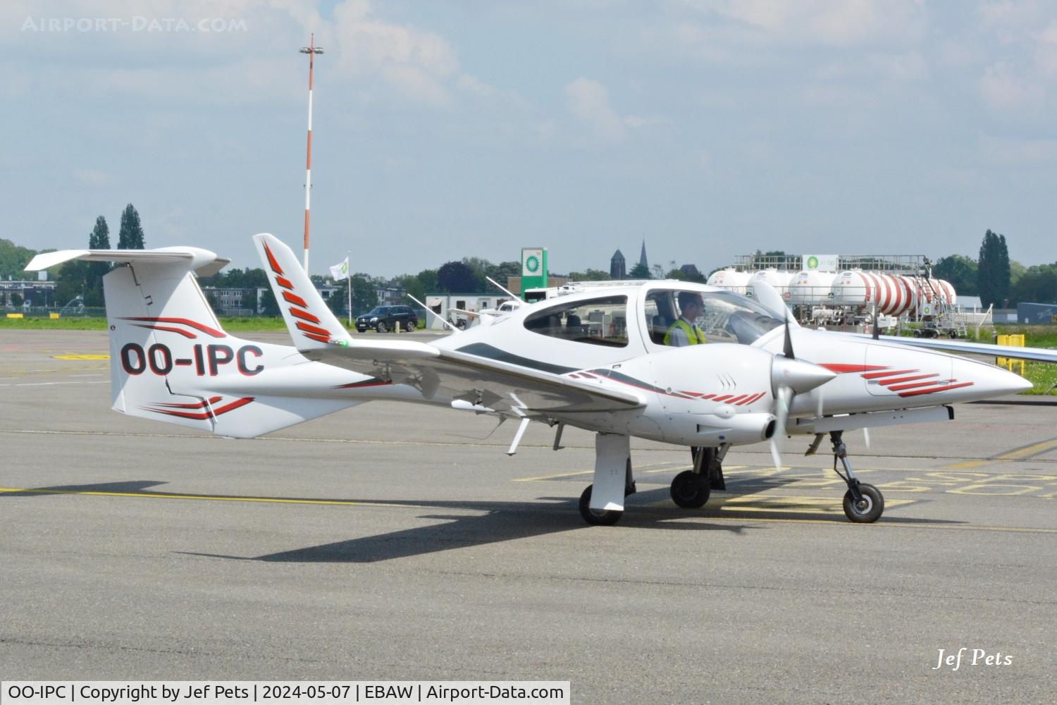 OO-IPC, Diamond DA-42 Twin Star C/N 42.259, OO-IPC of EuroPilot Centre at Antwerp Airport.