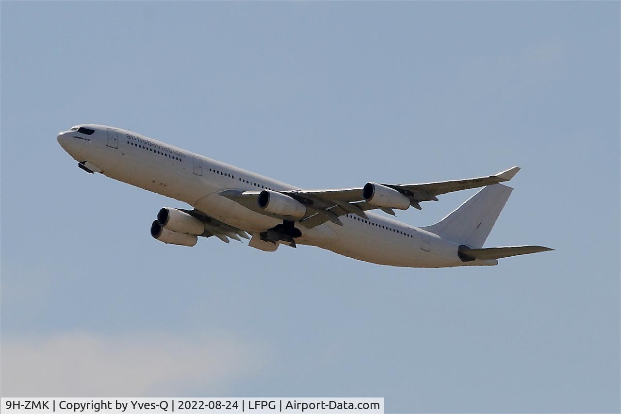 9H-ZMK, 2005 Airbus A340-313X C/N 668, Airbus 340-313X, Climbing rwy 08L, Roissy Charles De Gaulle airport (LFPG-CDG)