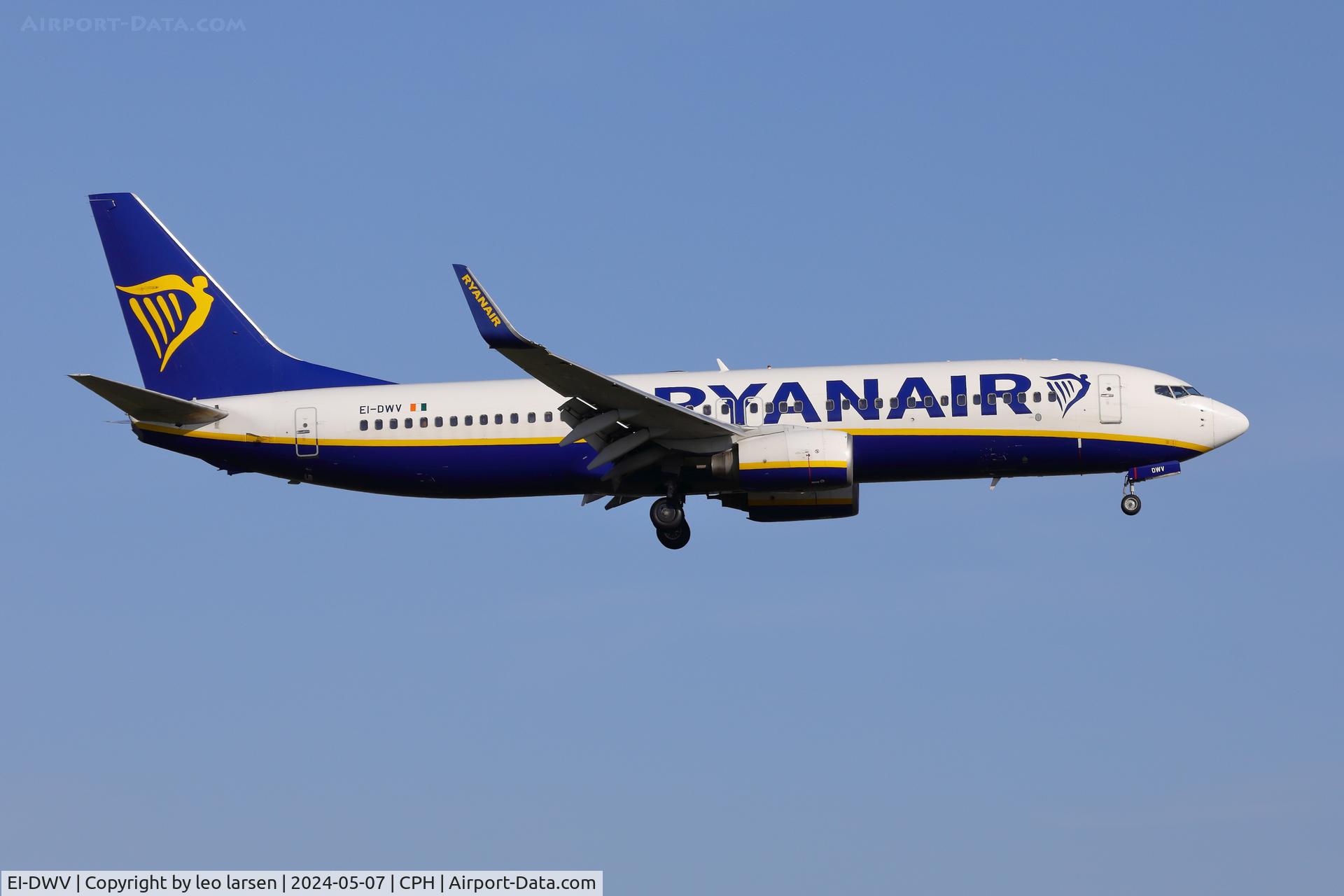 EI-DWV, 2008 Boeing 737-8AS C/N 33627, Copenhagen 7.5.2024