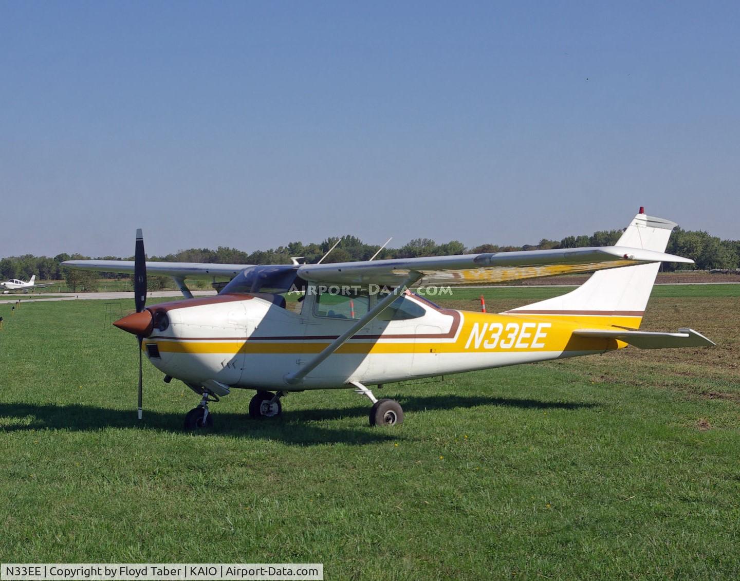 N33EE, 1969 Cessna 182M Skylane C/N 18259998, Fly Iowa 2012