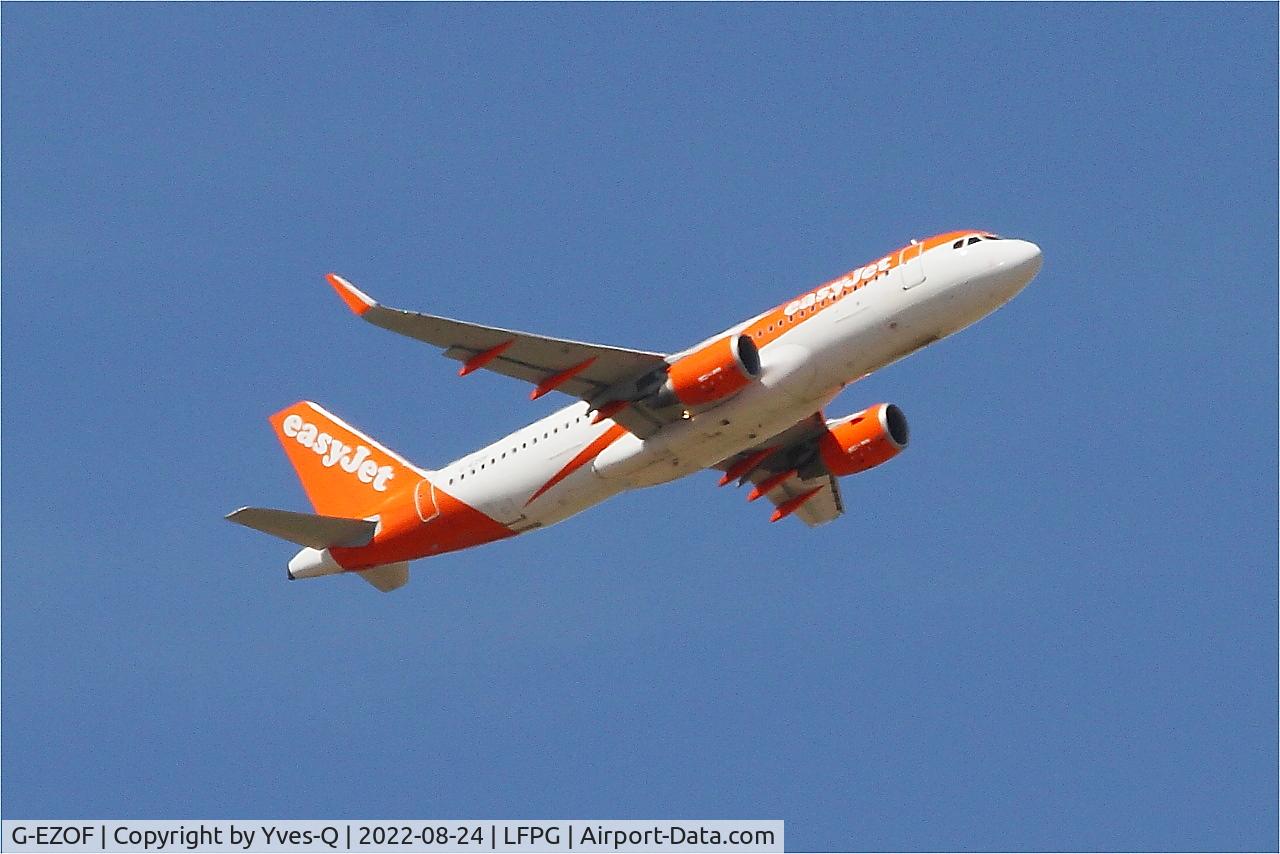 G-EZOF, 2015 Airbus A320-214 C/N 6525, Airbus A320-214, Climbing from rwy 09R, Roissy Charles De Gaulle airport (LFPG-CDG)
