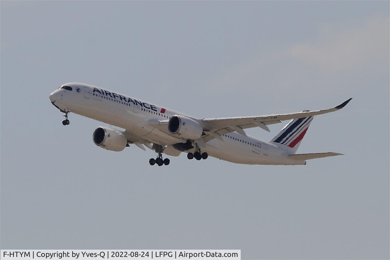 F-HTYM, 2022 Airbus A350-941 C/N 520, Airbus A350-941, Climbing from rwy 08L, Roissy Charles De Gaulle airport (LFPG-CDG)