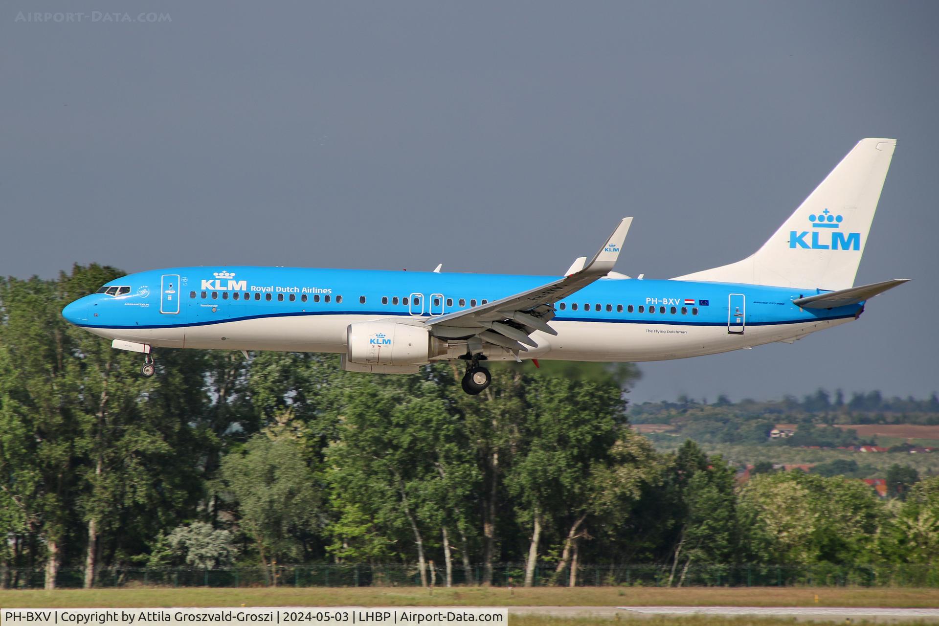 PH-BXV, 2007 Boeing 737-8K2 C/N 30370, LHBP/BUD - Liszt Ferenc International Airport, Hungary