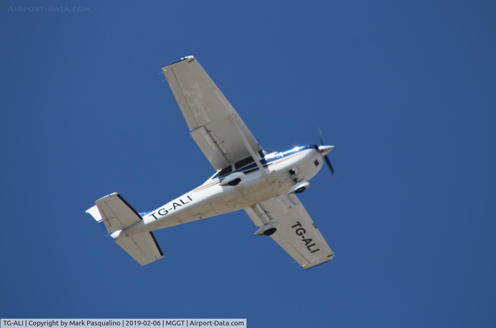 TG-ALI, Cessna 182T Skylane C/N Unknown TG-ALI, Cessna 182T