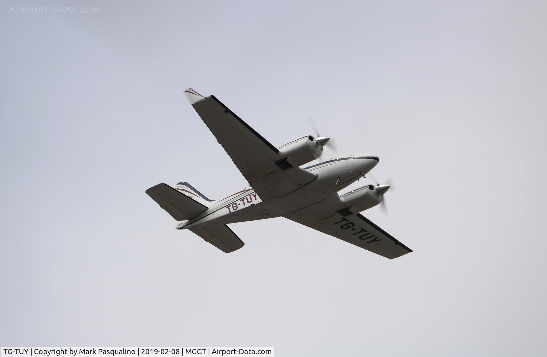 TG-TUY, 1969 Beech B55 C/N TC-1255, Beech B55
