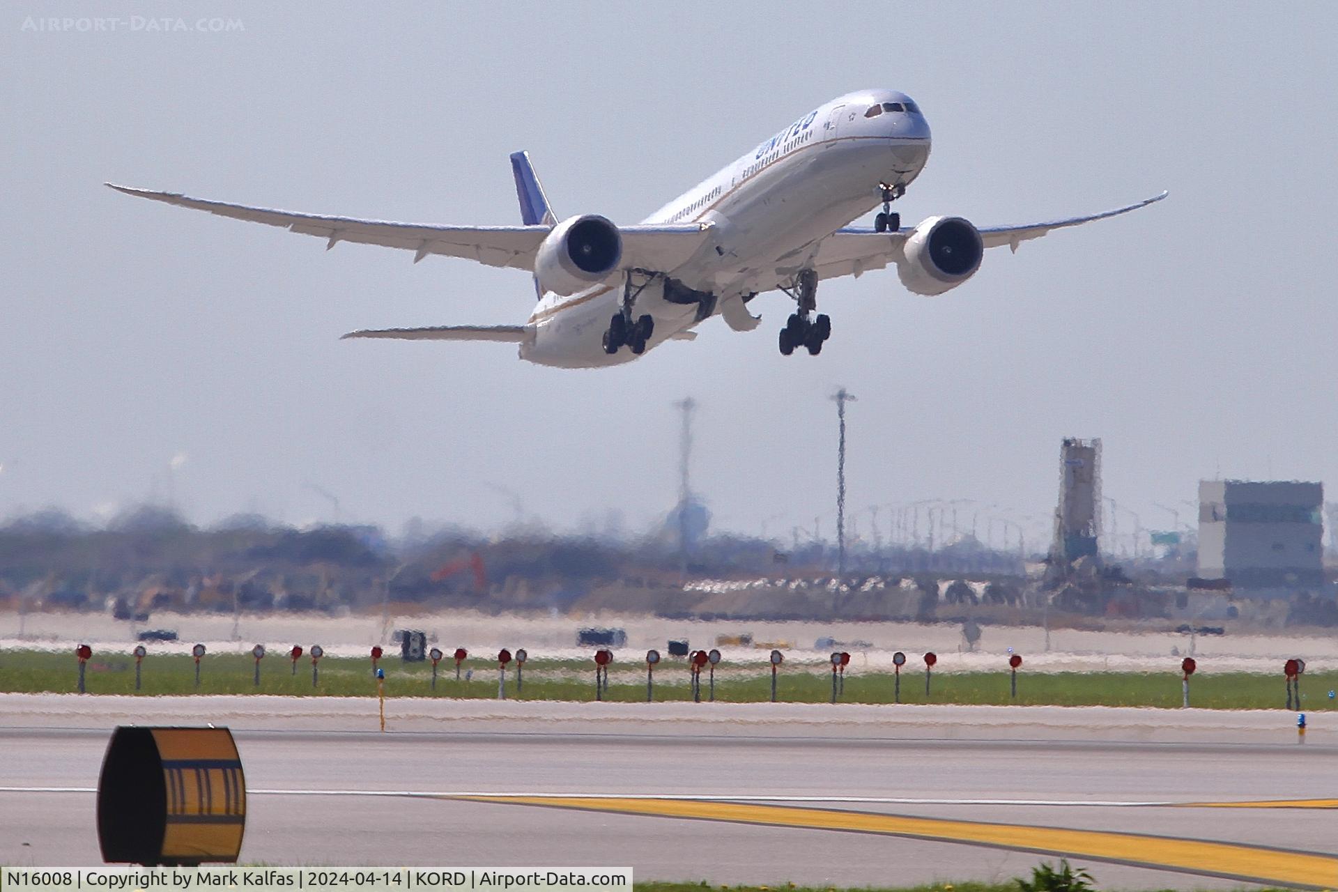 N16008, 2019 Boeing 787-10 Dreamliner C/N 60138, B78X United Airlines Boeing 787-10 Dreamliner N16008 UAL970  KORD-LIRF, departing 10C KORD