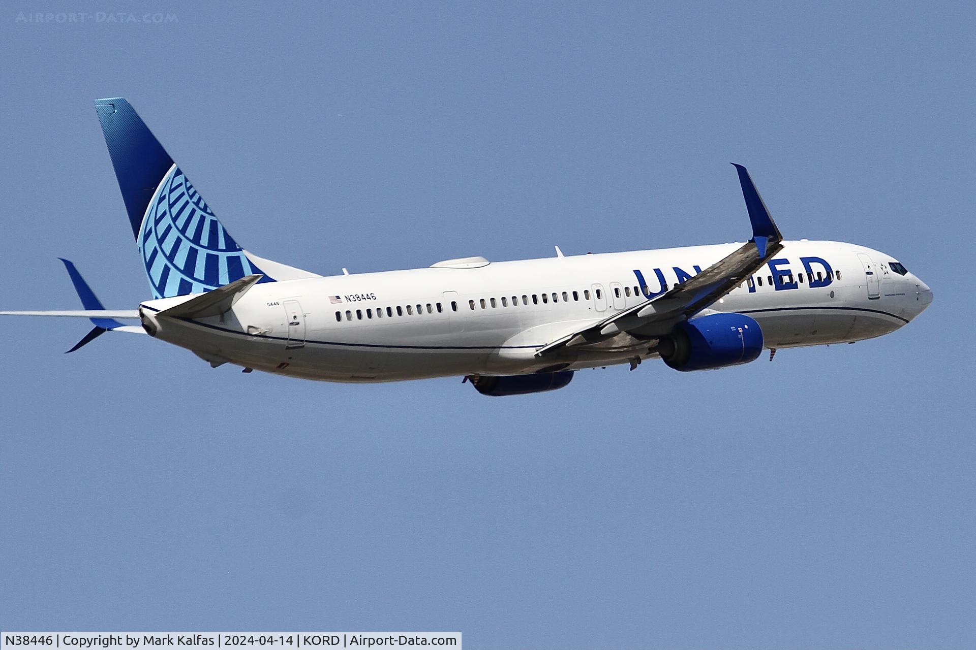 N38446, 2012 Boeing 737-924/ER C/N 31661, B739 United Airlines Boeing 737-924/ER N38446 UAL1764 ORD-MCO, departing 10C KORD