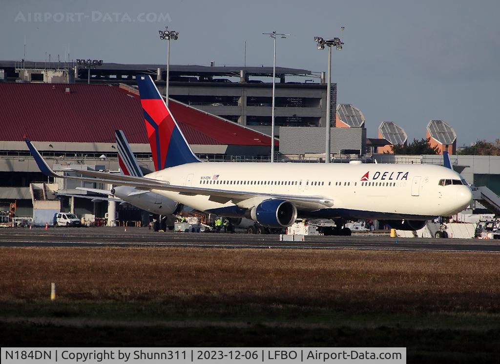 N184DN, 1993 Boeing 767-332 C/N 27111, Parked at the Cargo apron...