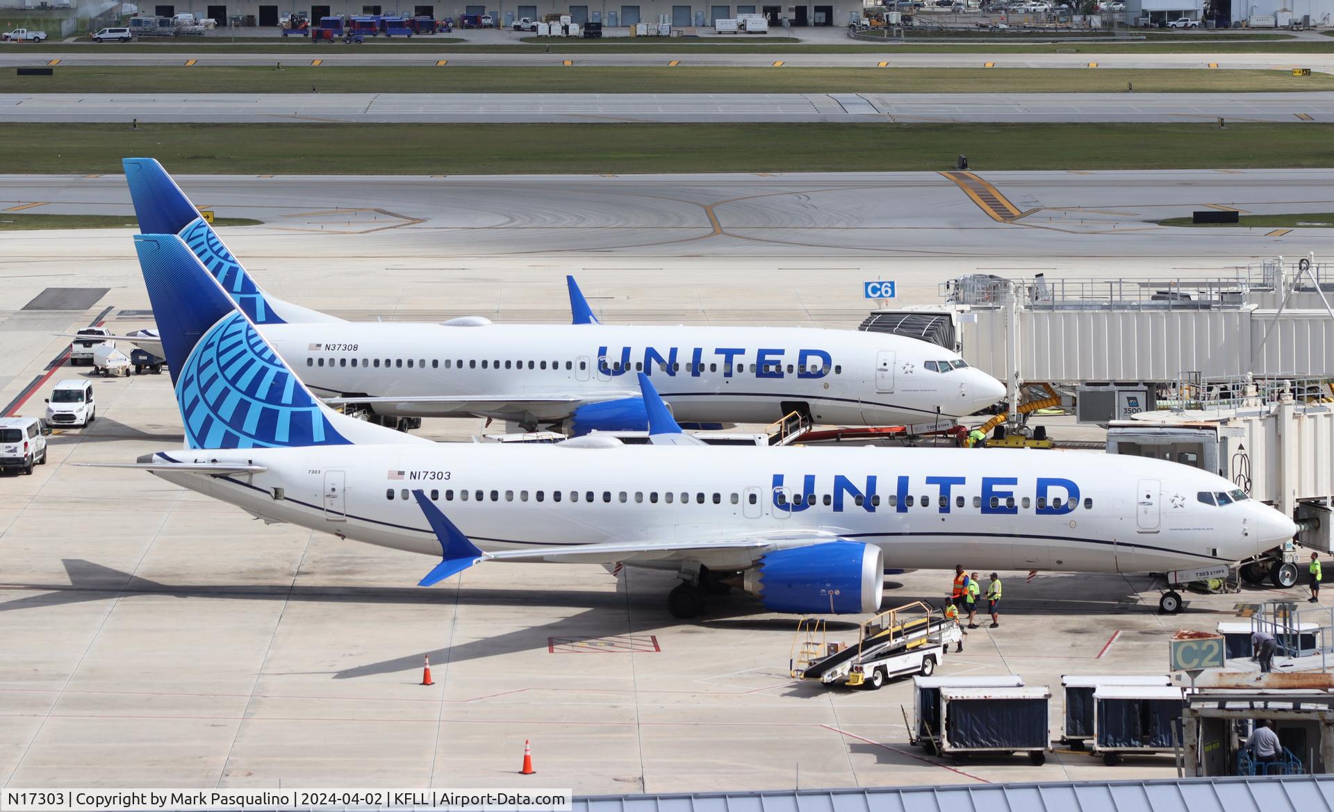 N17303, 2023 Boeing 737-8 MAX C/N 67561, Boeing 737-8 MAX