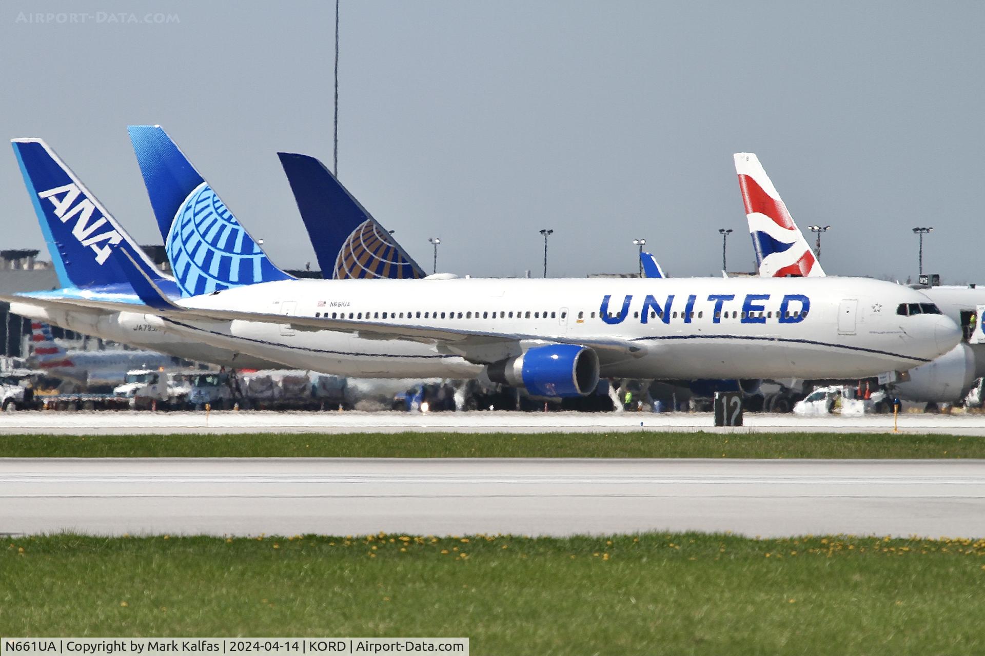 N661UA, 1993 Boeing 767-322 C/N 27158, B763 United Airlines Boeing 767-322 N661UA UAL12  arriving at KORD from LSZH