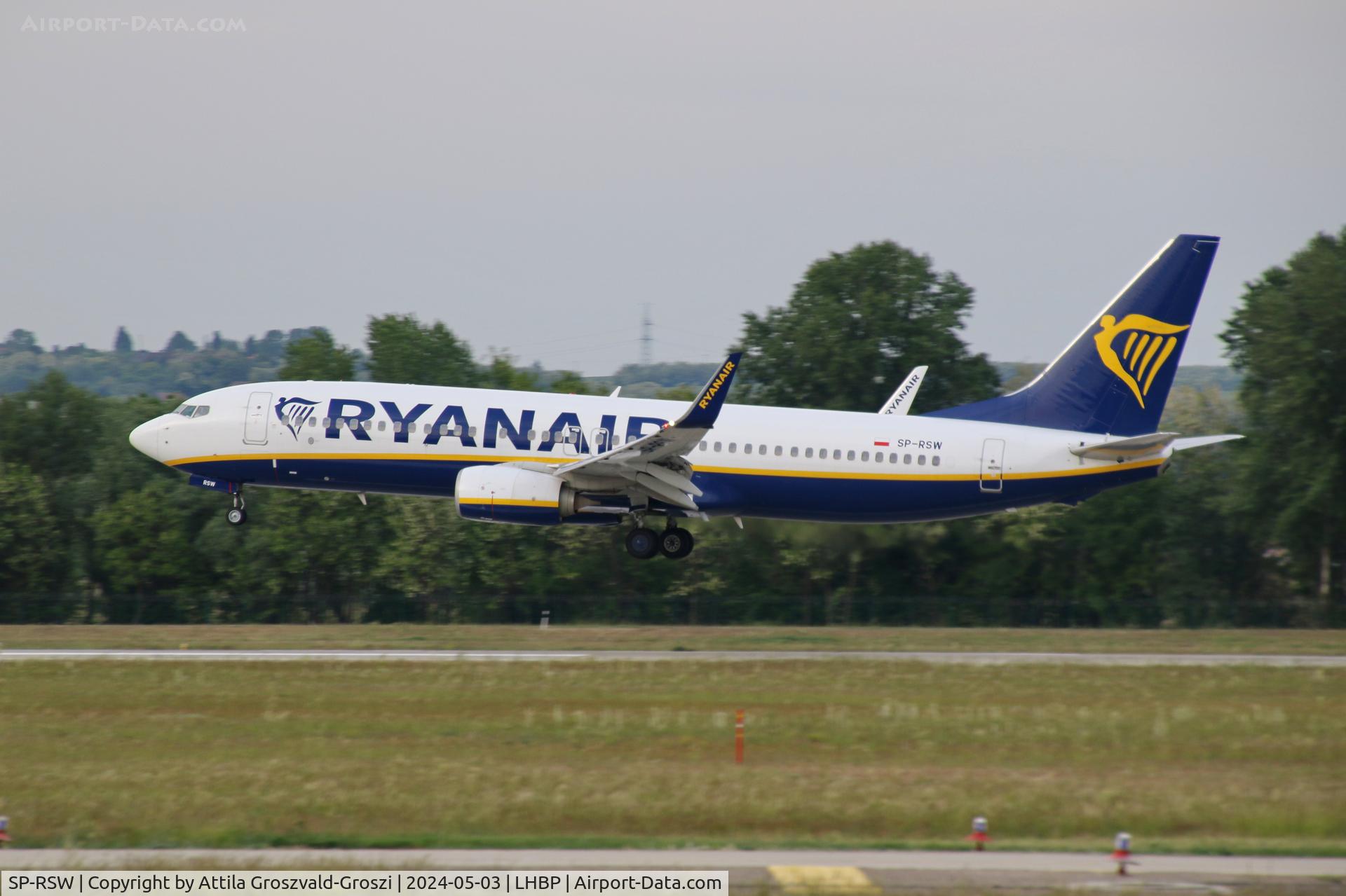 SP-RSW, 2017 Boeing 737-8AS C/N 44778, LHBP/BUD - Liszt Ferenc International Airport, Hungary