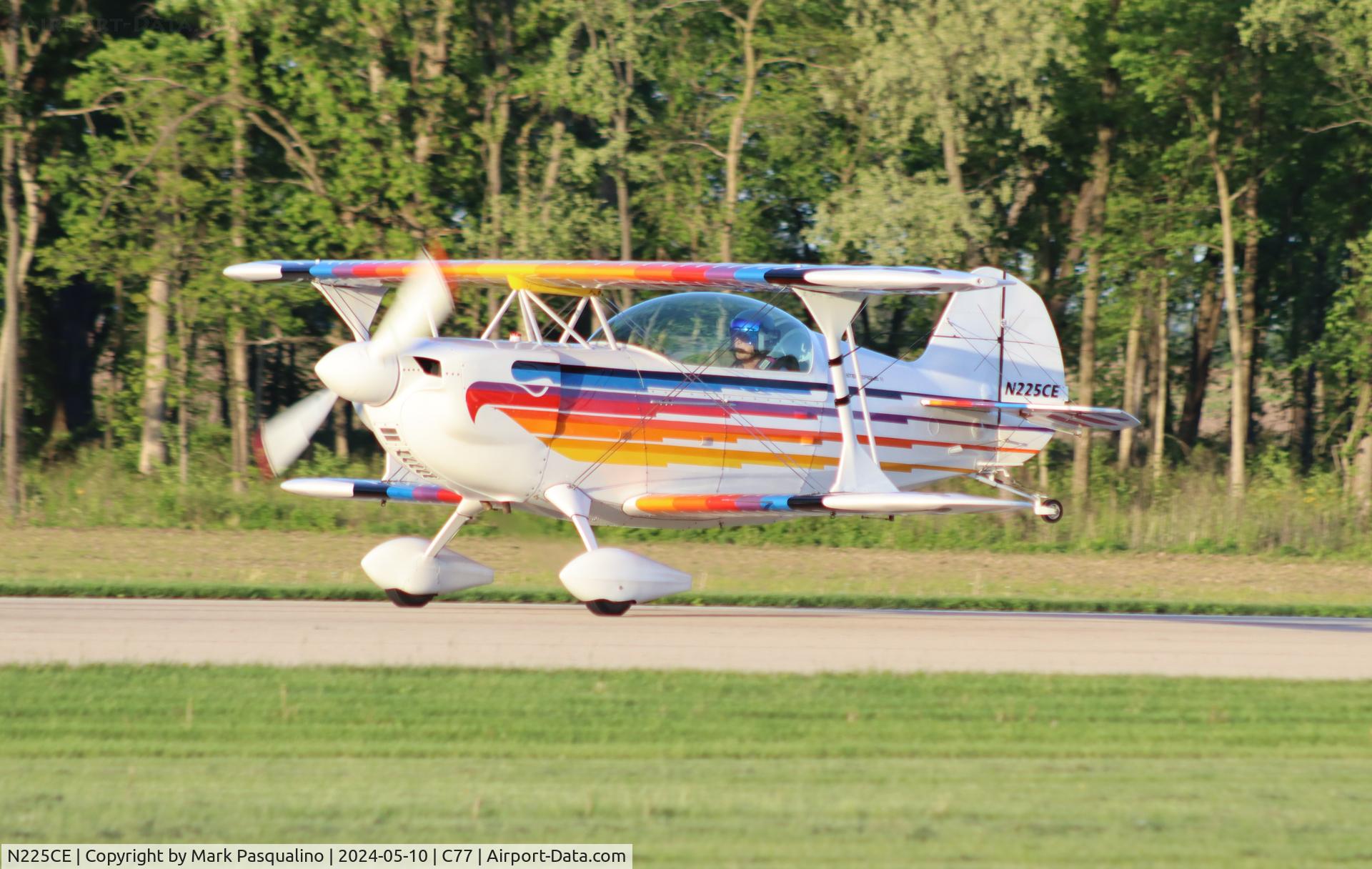 N225CE, 1982 Christen Eagle II C/N GOURLEY-0001, Christen Eagle II