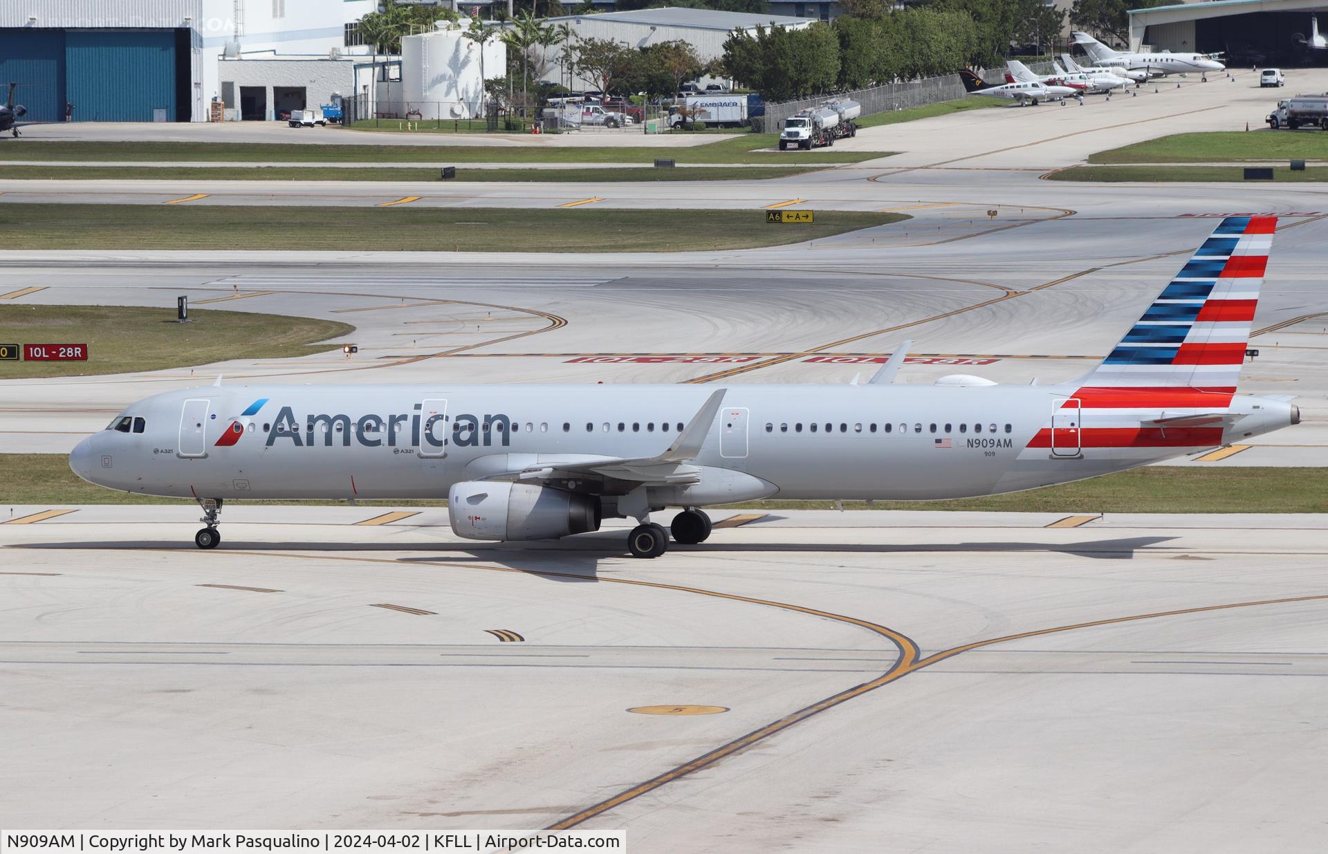 N909AM, 2017 Airbus A321-231SL C/N 7756, Airbus A321-231SL