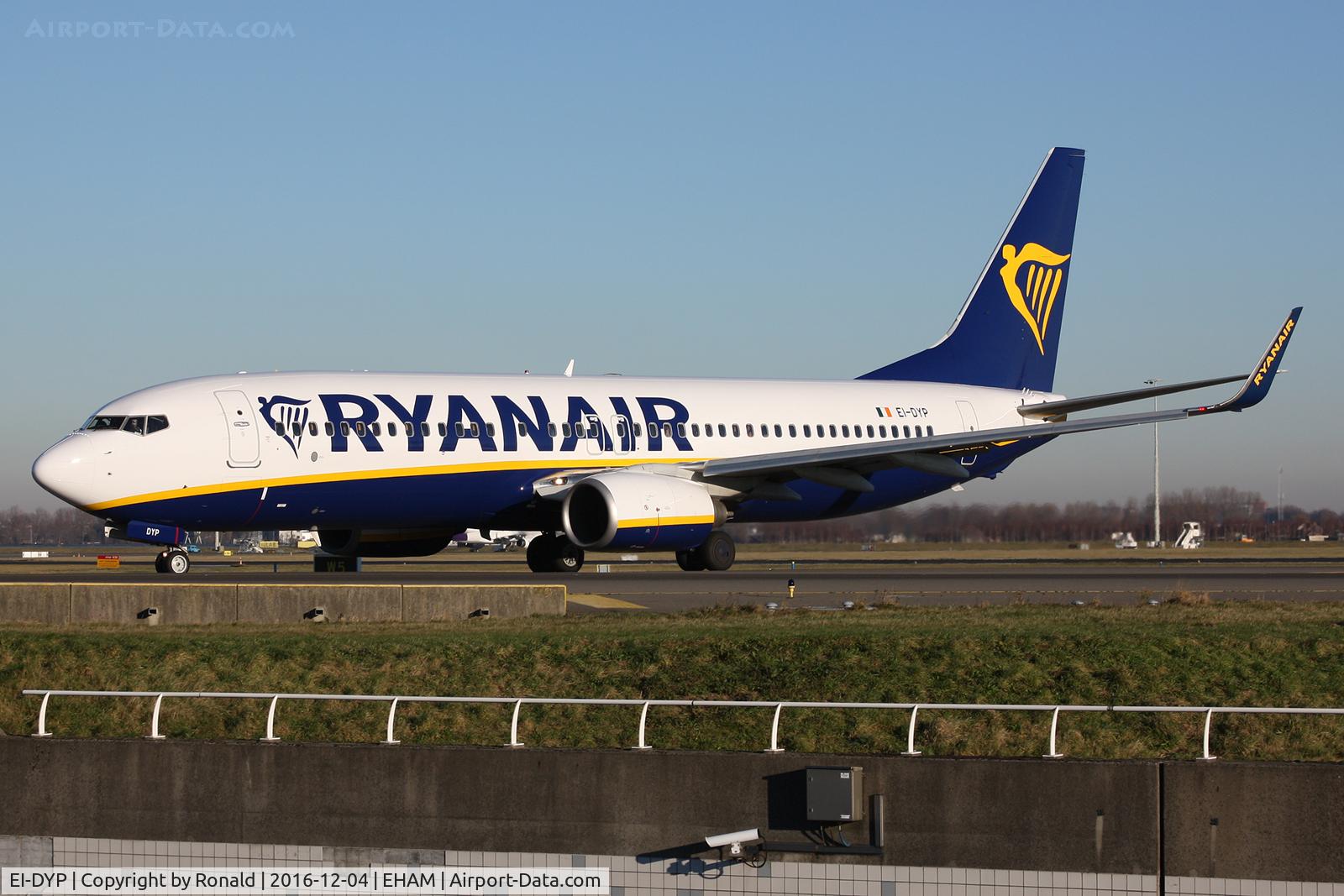 EI-DYP, 2008 Boeing 737-8AS C/N 37515, at spl