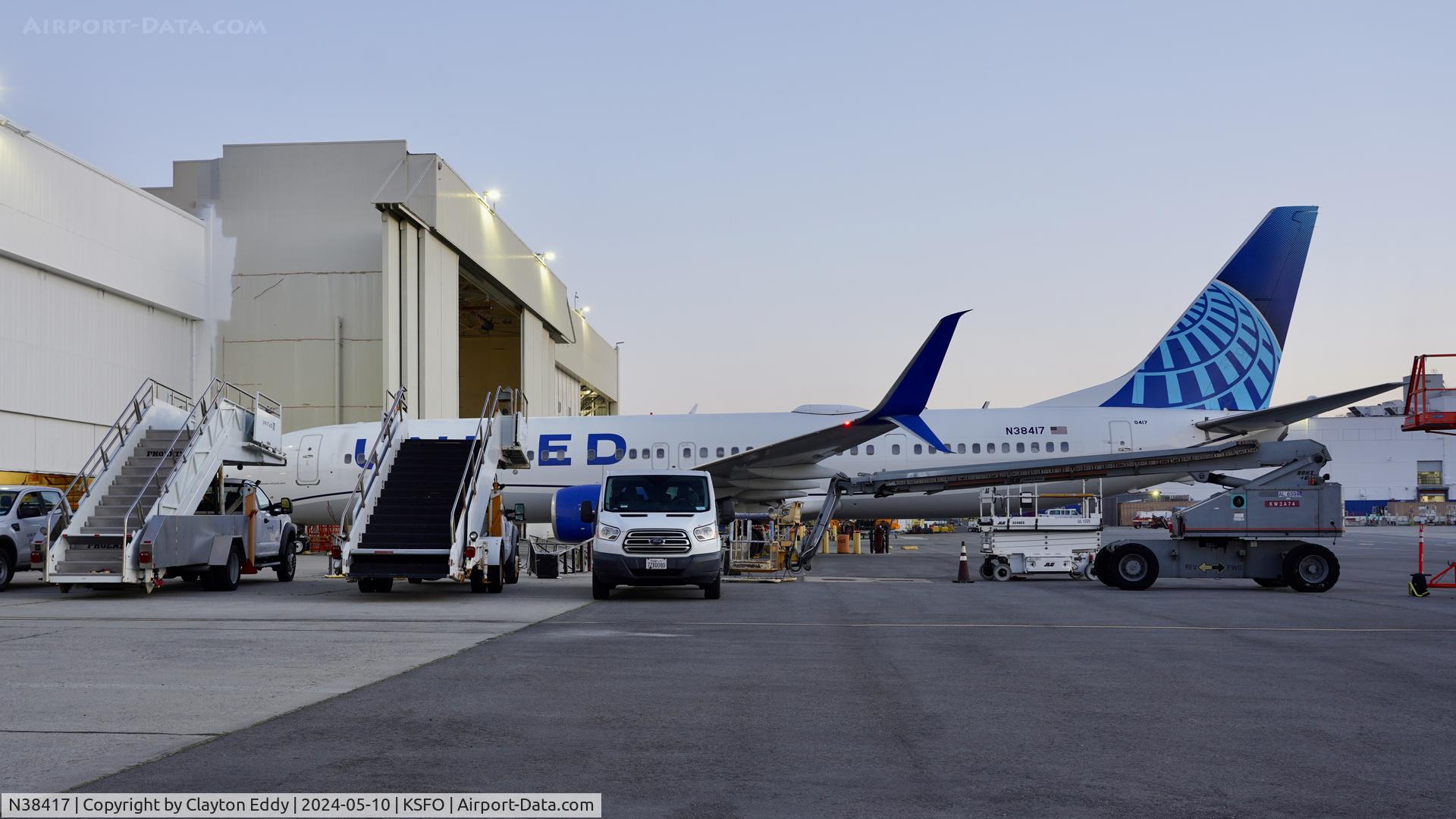 N38417, 2008 Boeing 737-924/ER C/N 31665, SFO 2024.