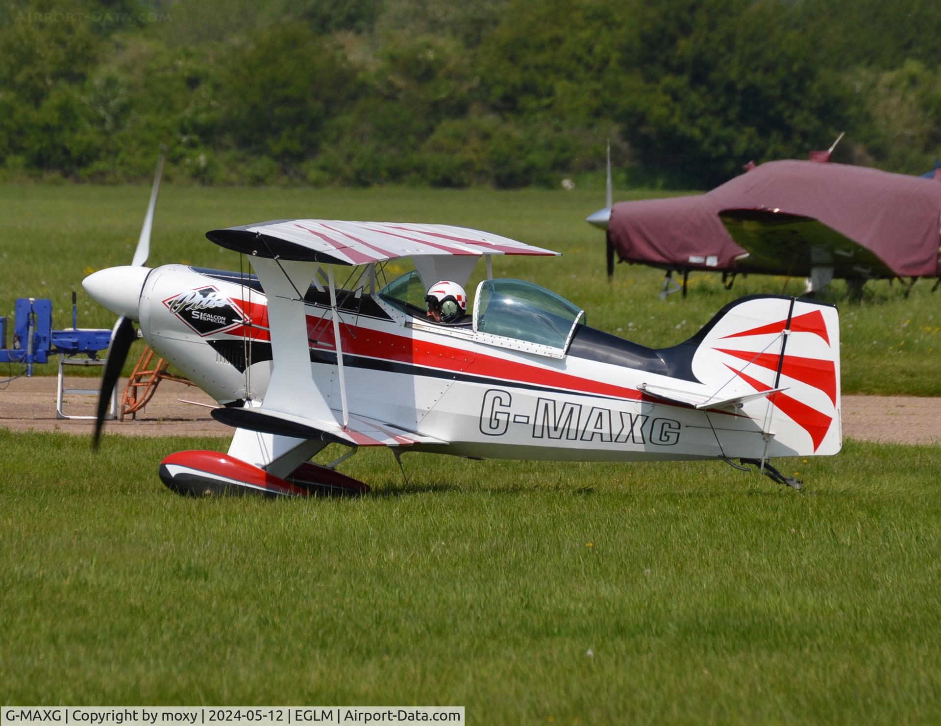 G-MAXG, 2001 Pitts S-1S Special C/N PFA 009-13233, Pitts S-1S at White Waltham.
