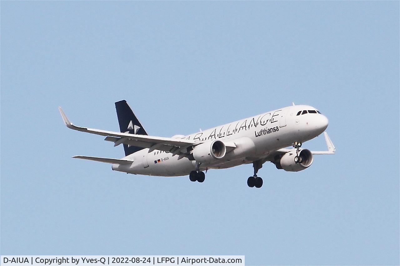 D-AIUA, 2013 Airbus A320-214 C/N 5935, Airbus A320-214, On final rwy 09L, Roissy Charles De Gaulle airport (LFPG-CDG)