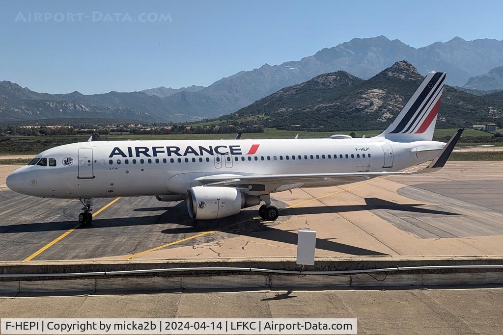 F-HEPI, 2017 Airbus A320-214 C/N 7713, Taxiing