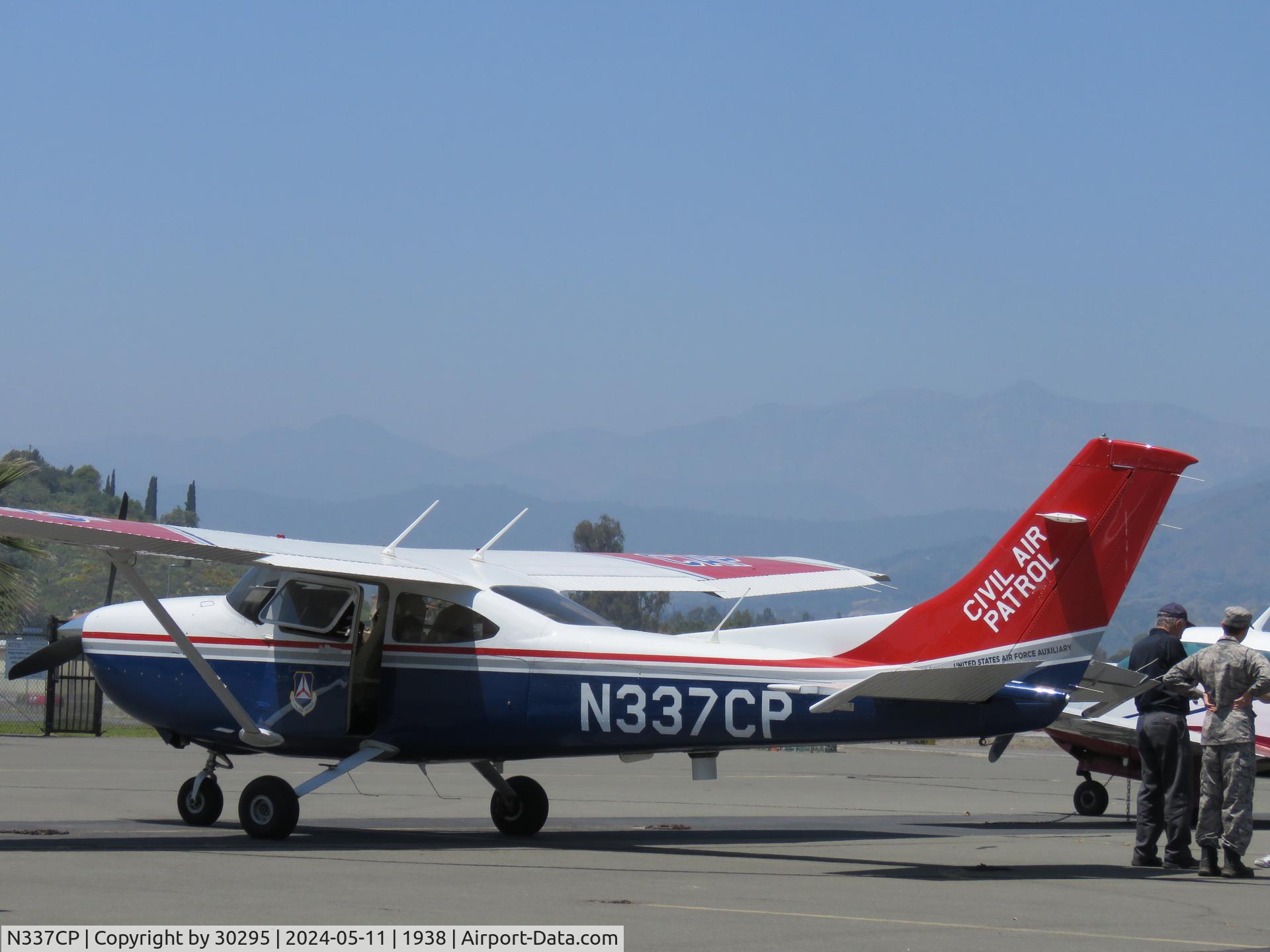 N337CP, 2020 Textron (Cessna) 182T C/N 18283116, Parked