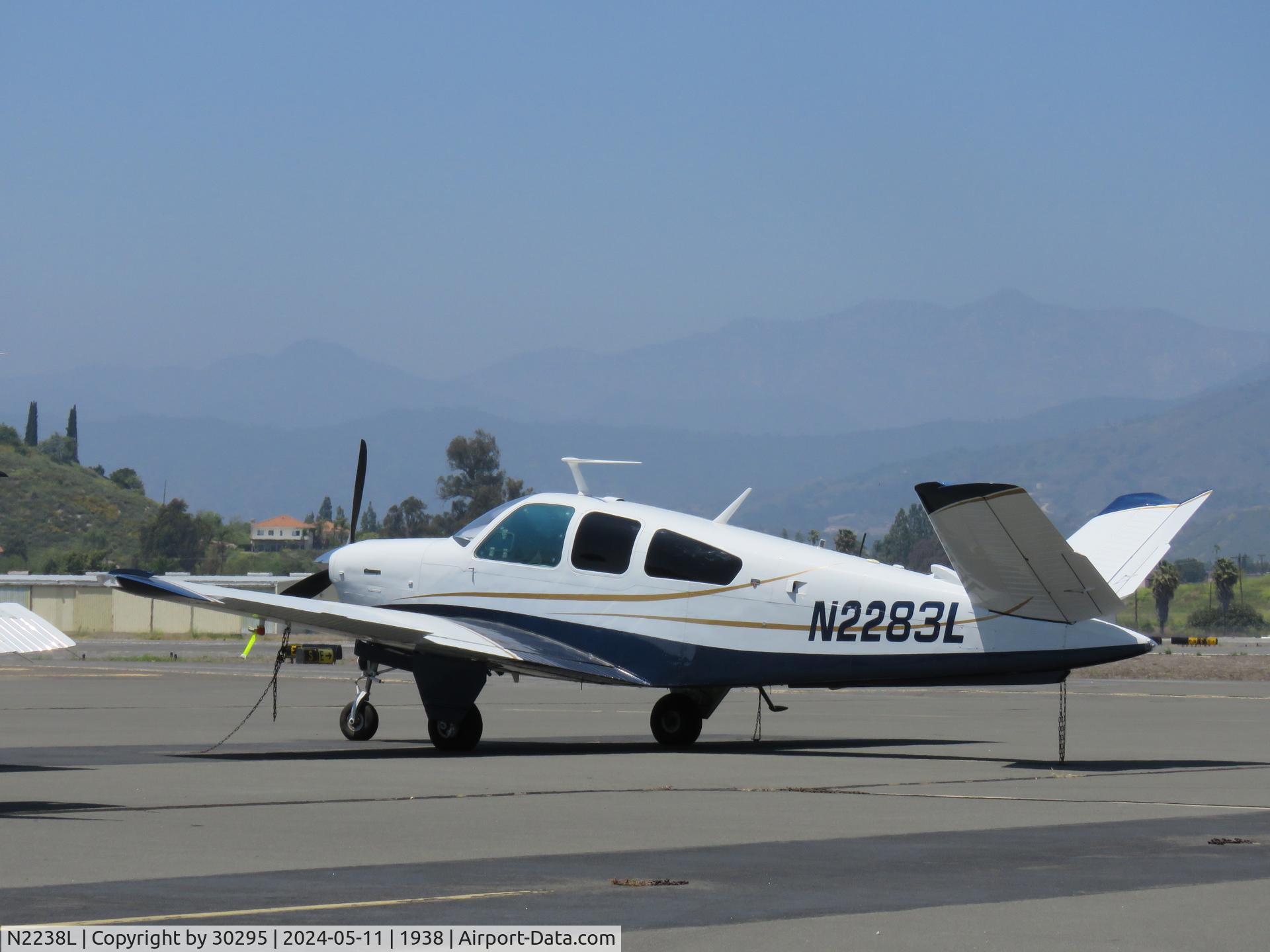 N2238L, 1976 Beech C24R C/N MC-459, Parked