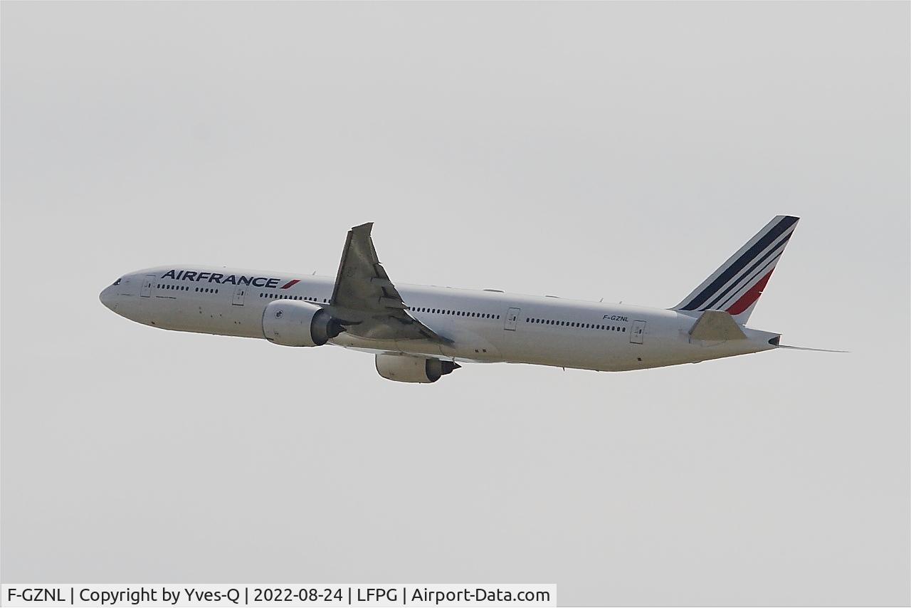 F-GZNL, 2012 Boeing 777-328/ER C/N 40063, Boeing 777-328ER, Climbing from rwy 08L, Roissy Charles De Gaulle airport (LFPG-CDG)
