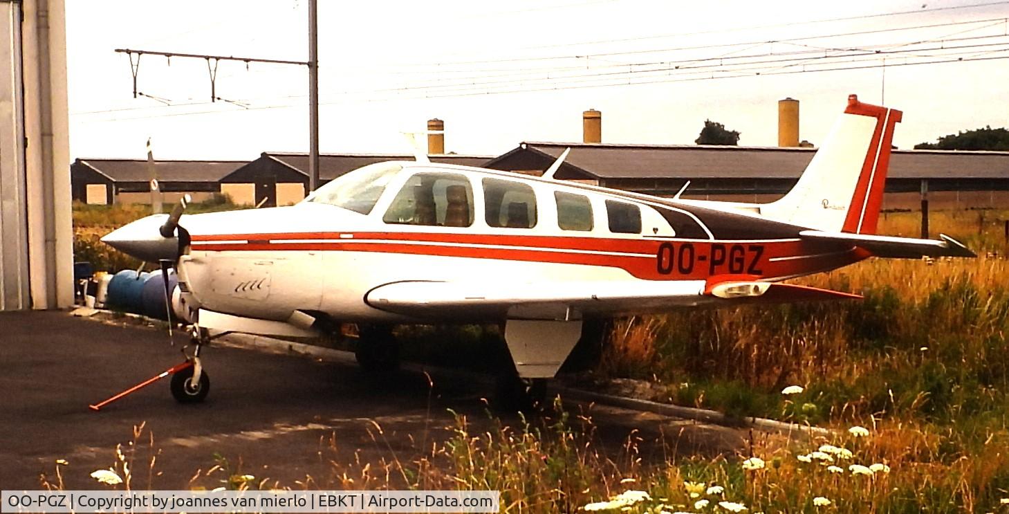 OO-PGZ, 1977 Beech A36 Bonanza 36 C/N E-1143, ex-slide