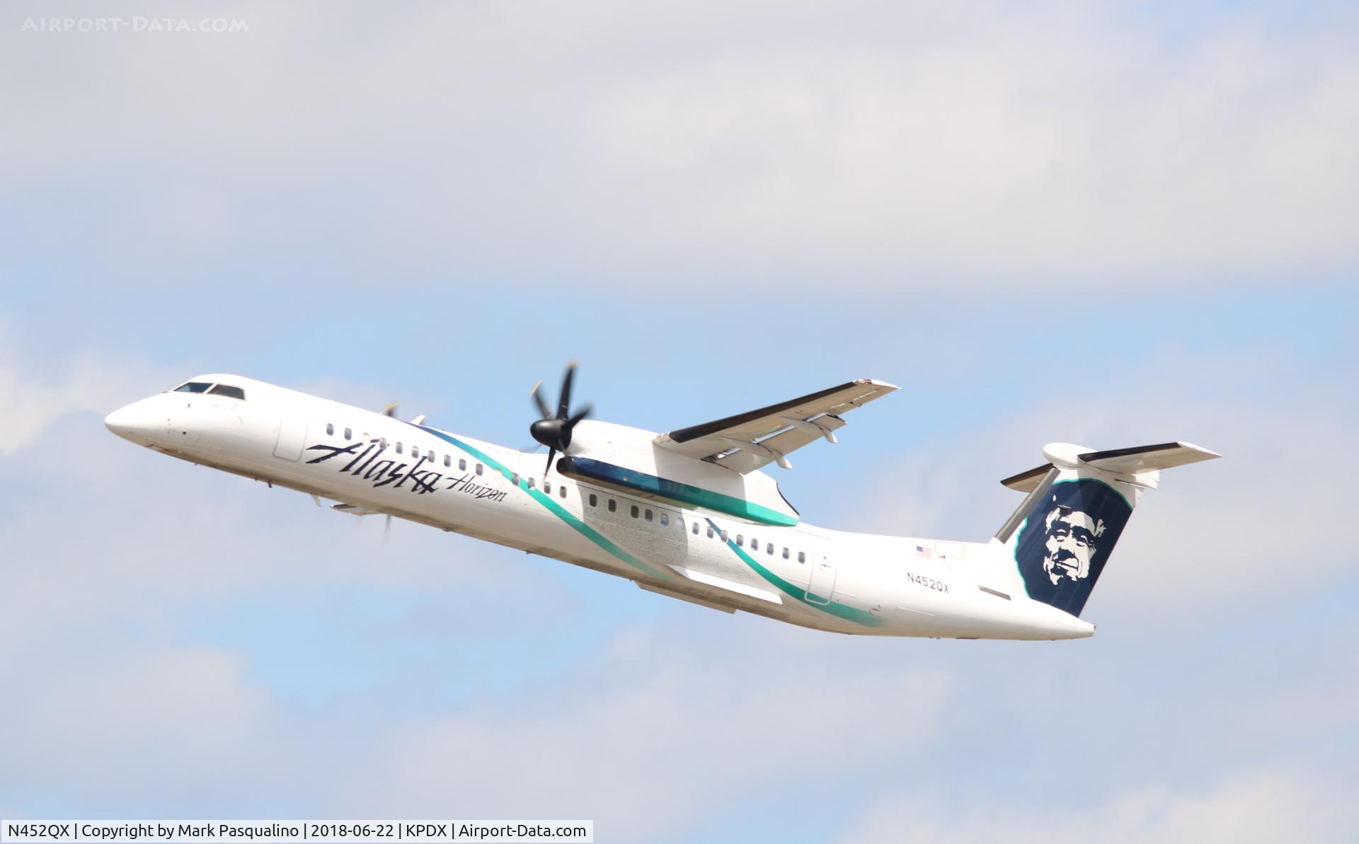N452QX, 2013 De Havilland Canada DHC-8-402Q Dash 8 Dash 8 C/N 4459, DHC-8-402Q