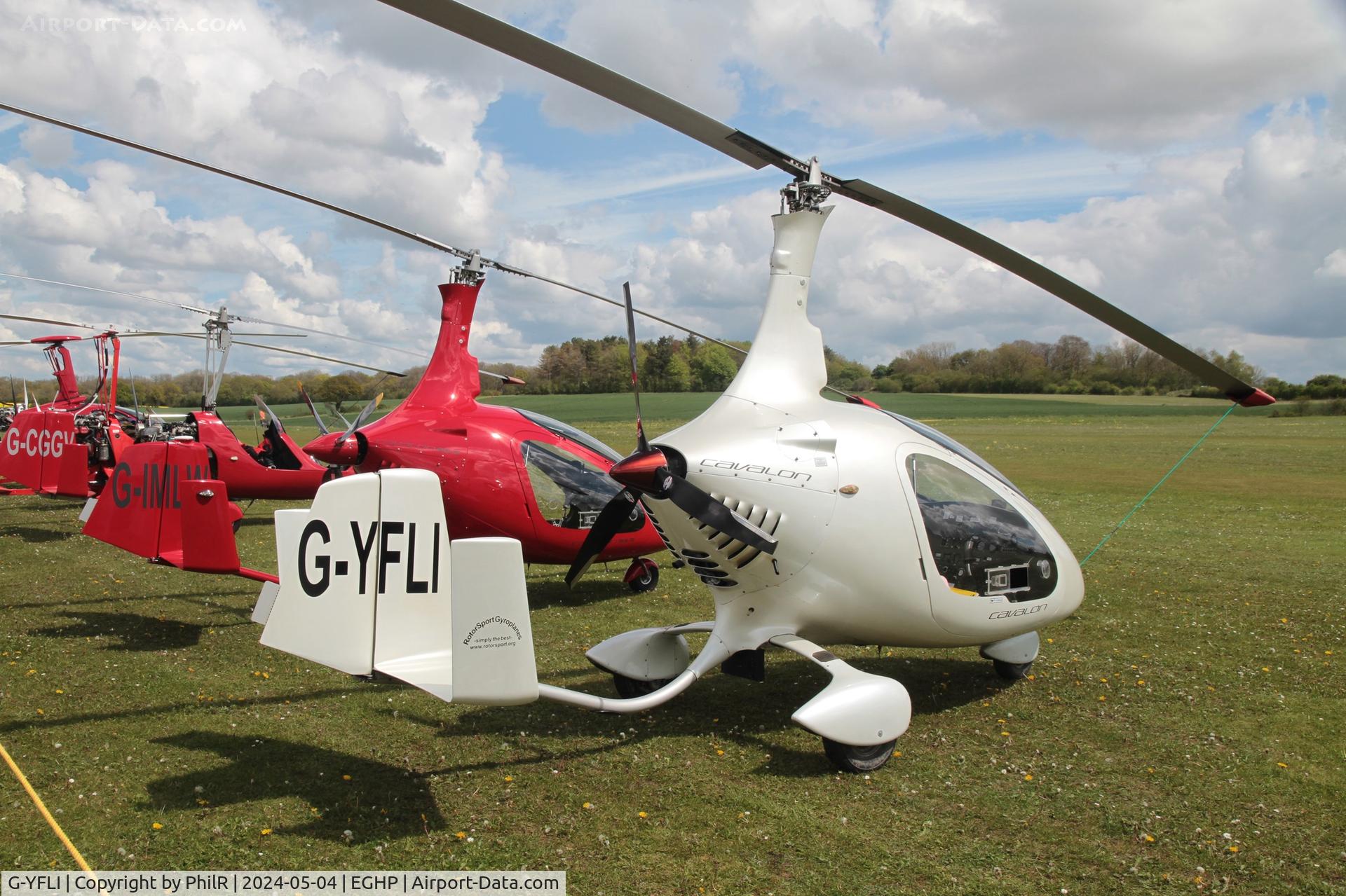 G-YFLI, 2011 Rotorsport UK Cavalon C/N RSUK/CVLN/001, G-YFLI 2011 Rotorsport UK Cavalon Popham 04.05.24